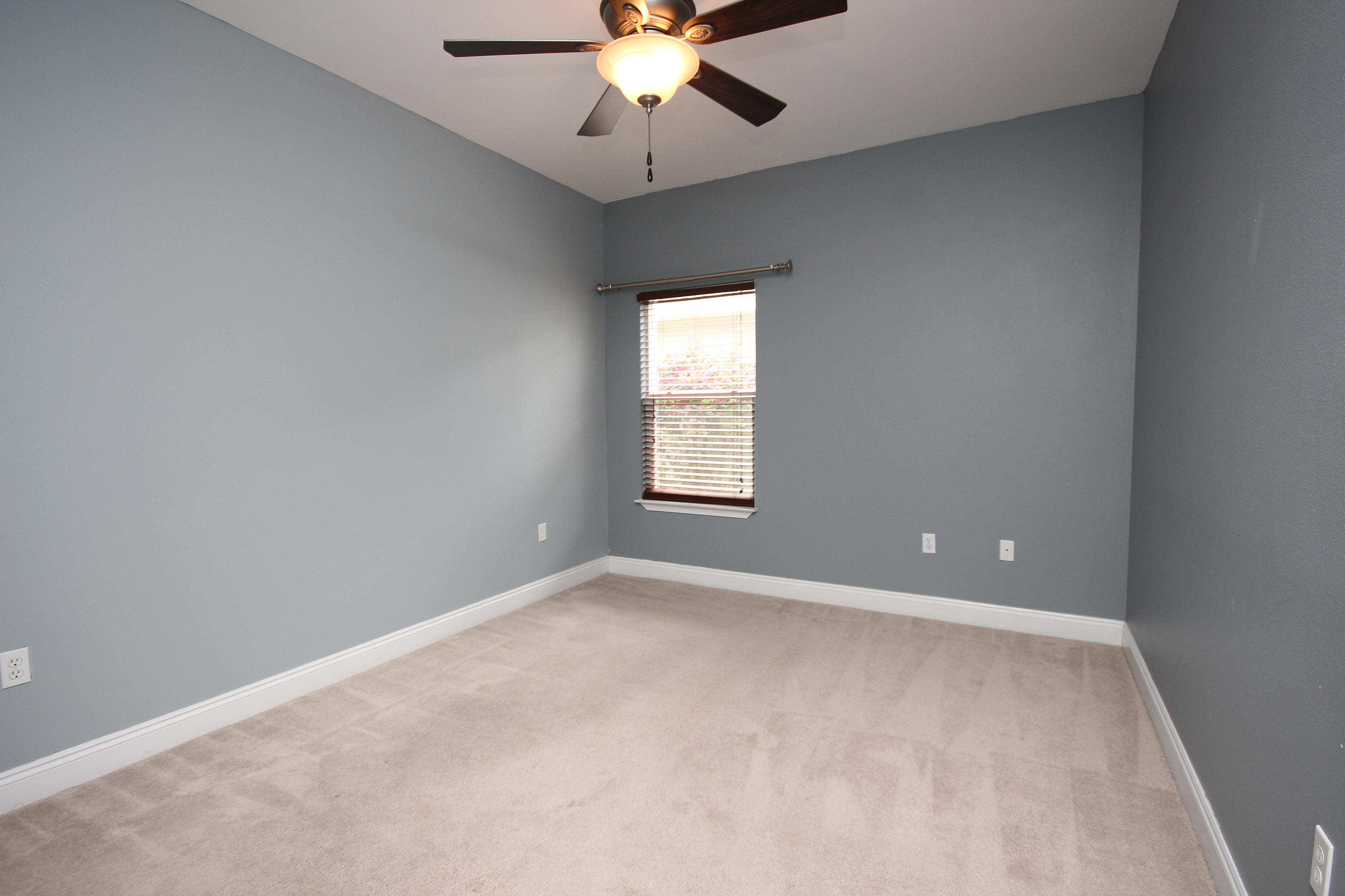 PINECREST ADDN - Residential