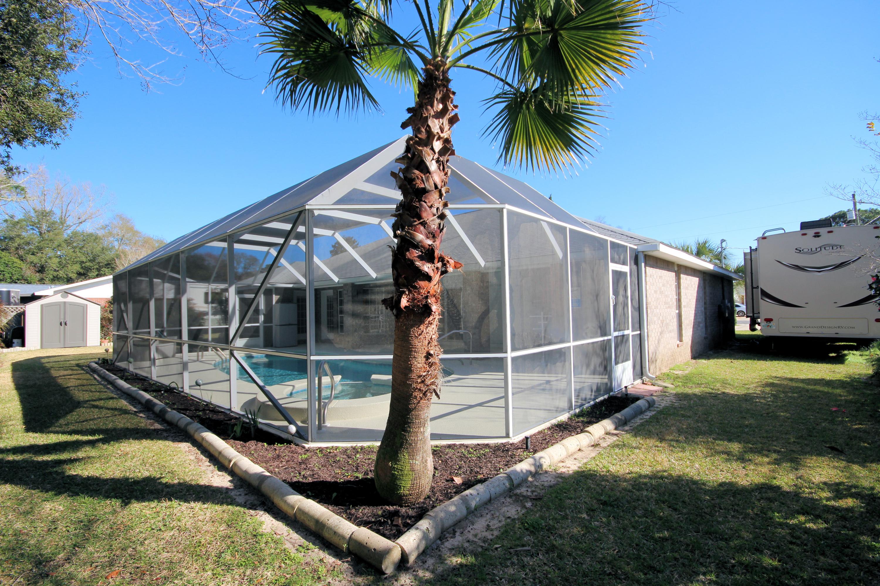 BAYOU POQUITO - Residential