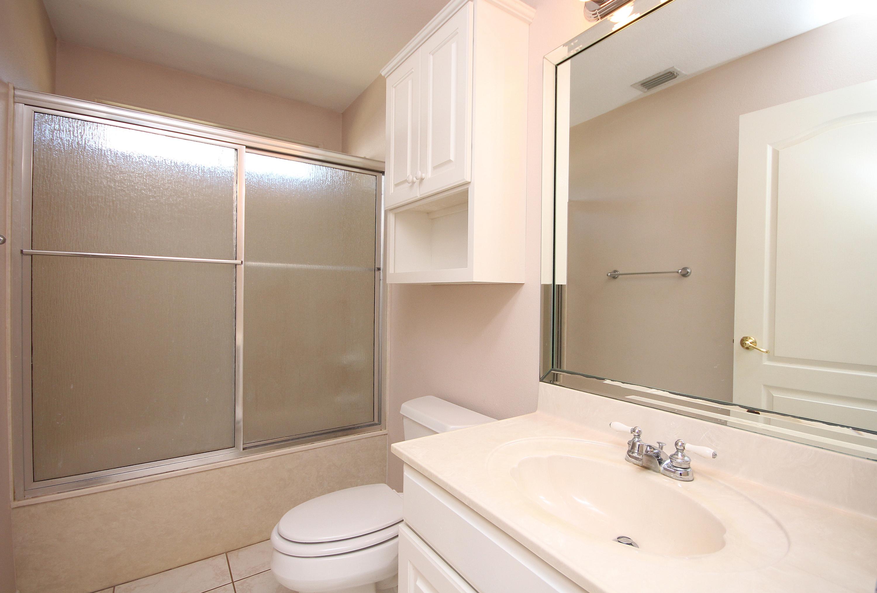 BAYOU POQUITO - Residential