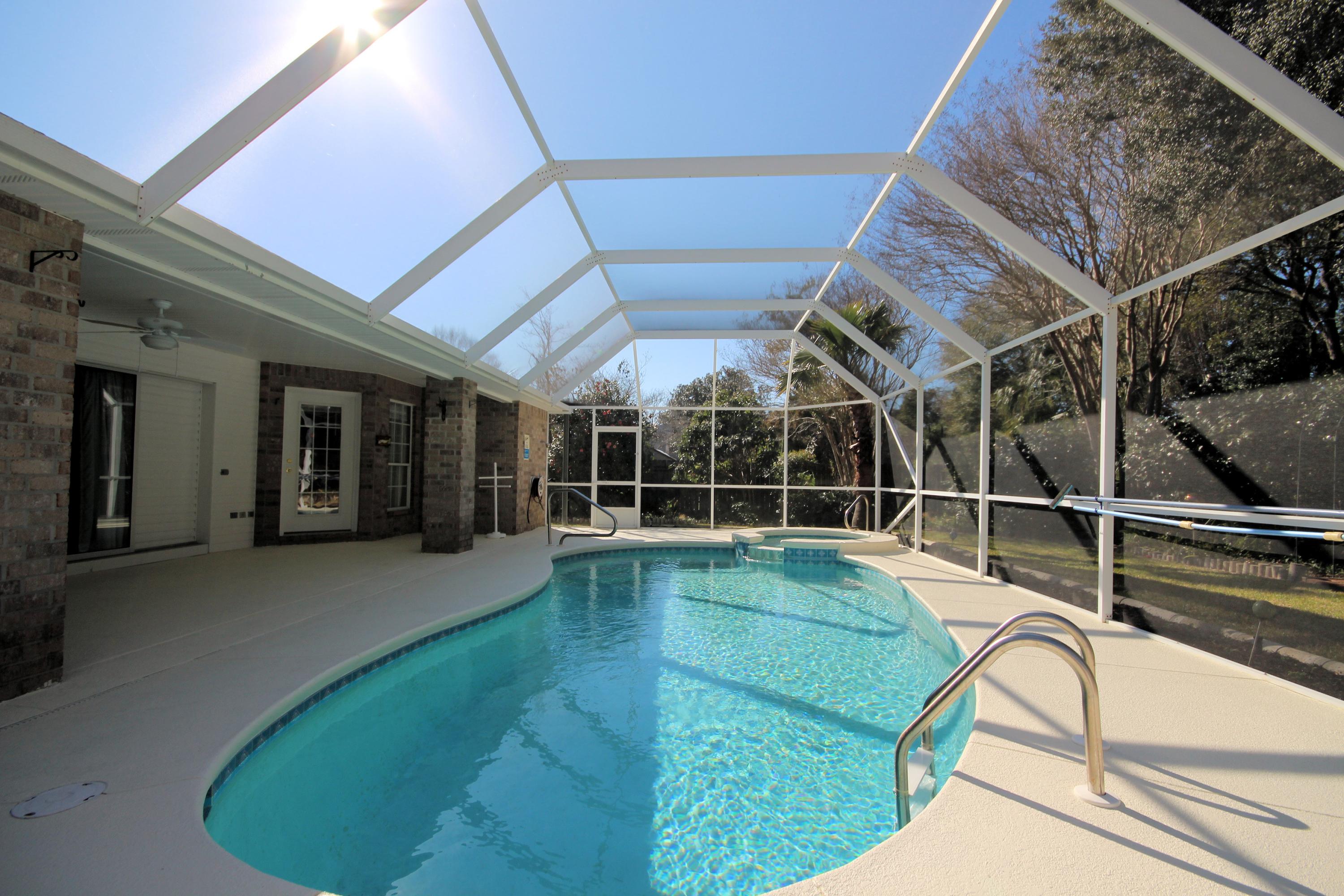 BAYOU POQUITO - Residential