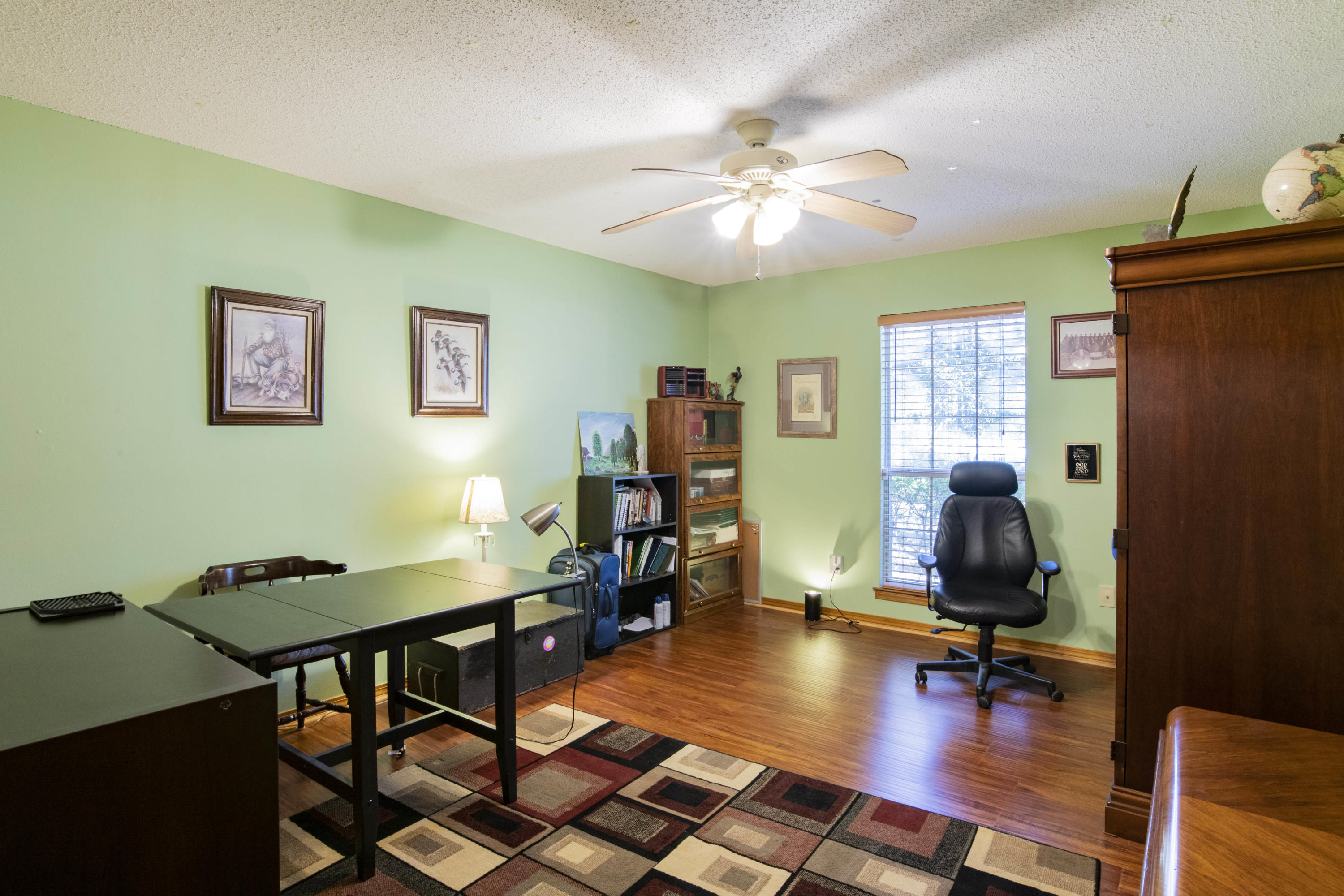 HOLLEY BY THE SEA - Residential