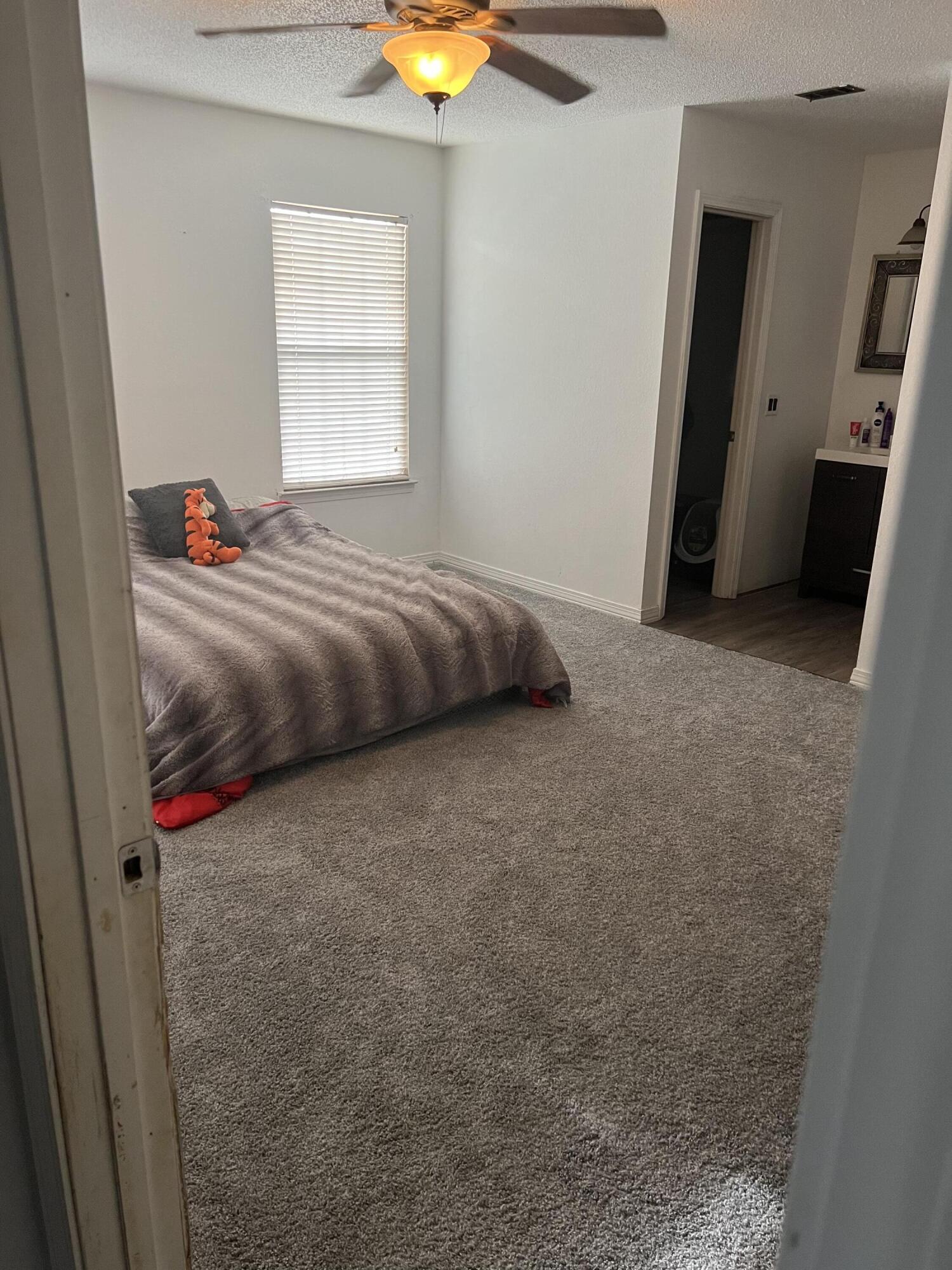 HILLTOP ACRES - Residential