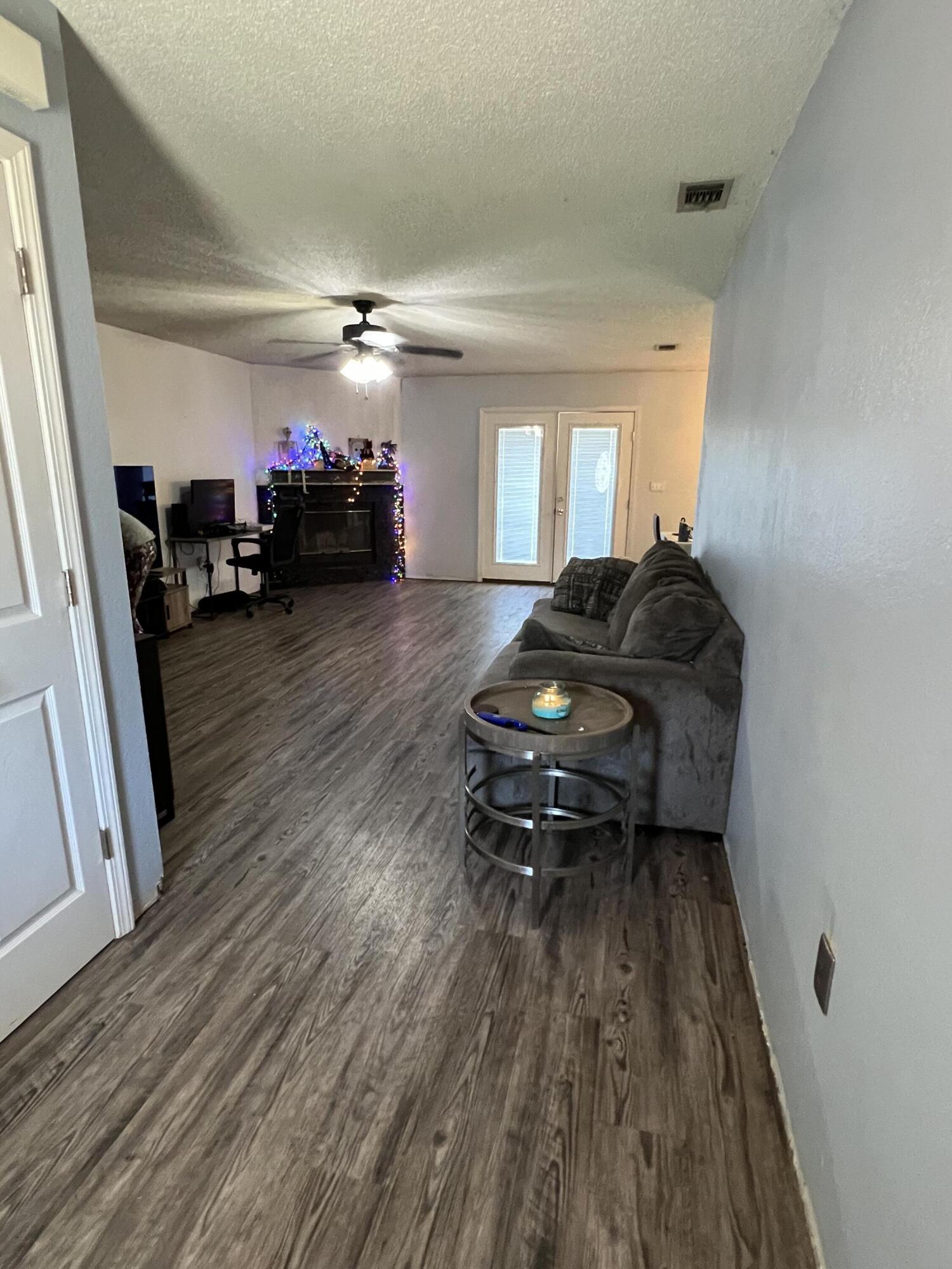 HILLTOP ACRES - Residential