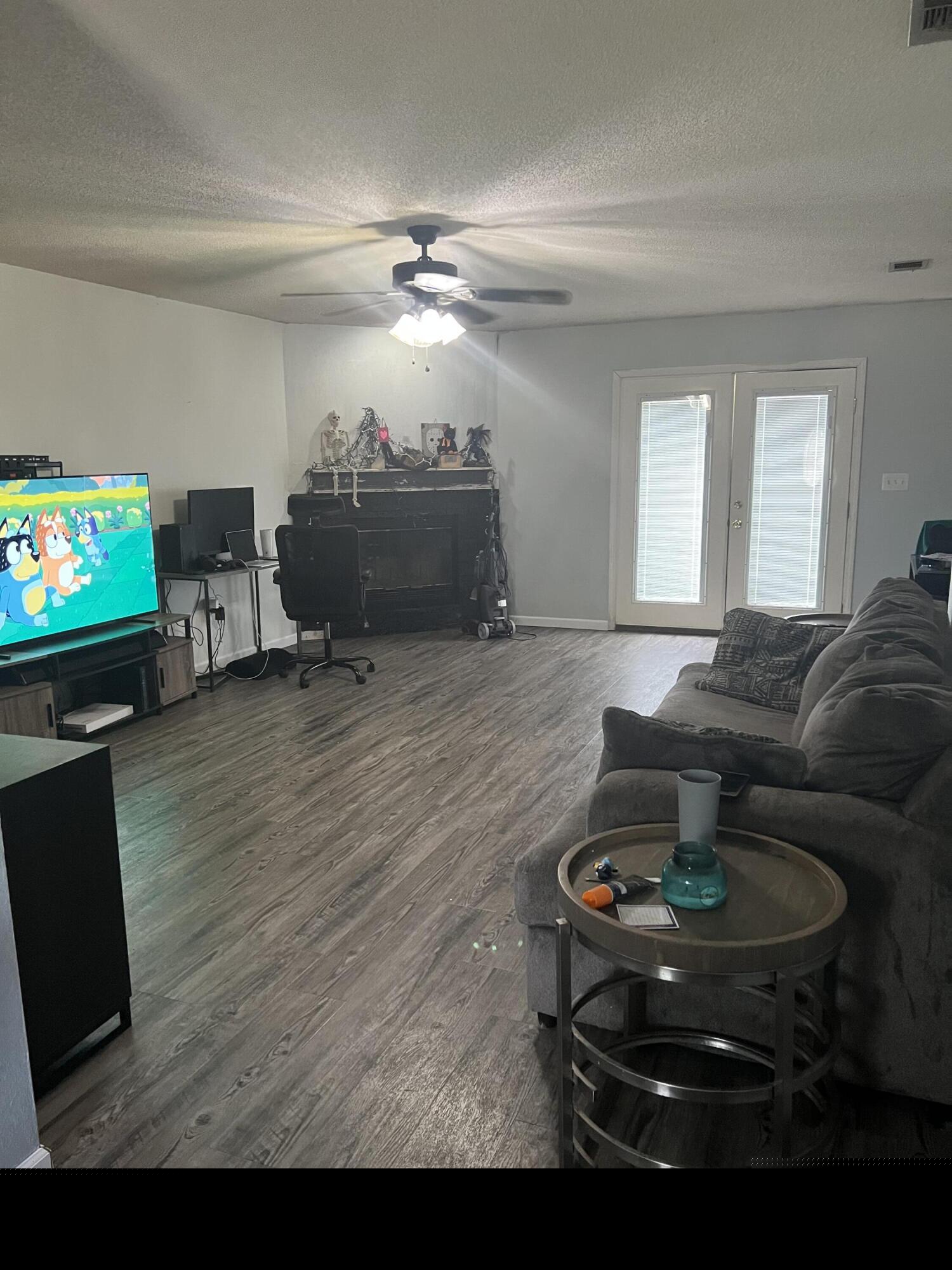 HILLTOP ACRES - Residential