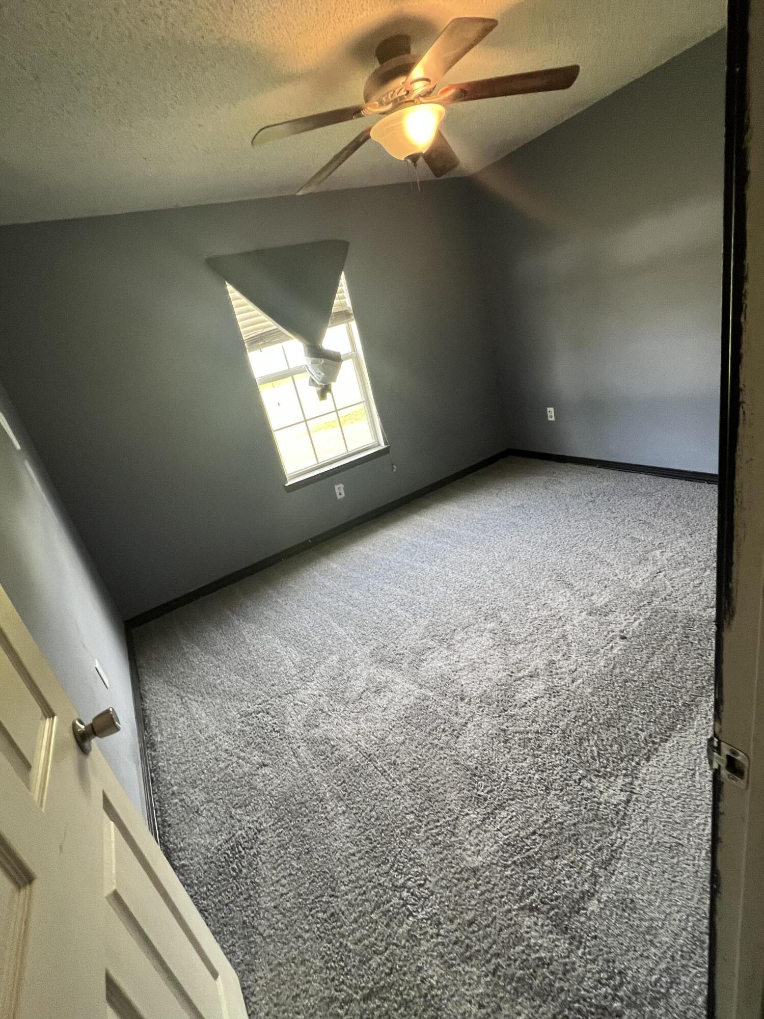 HILLTOP ACRES - Residential