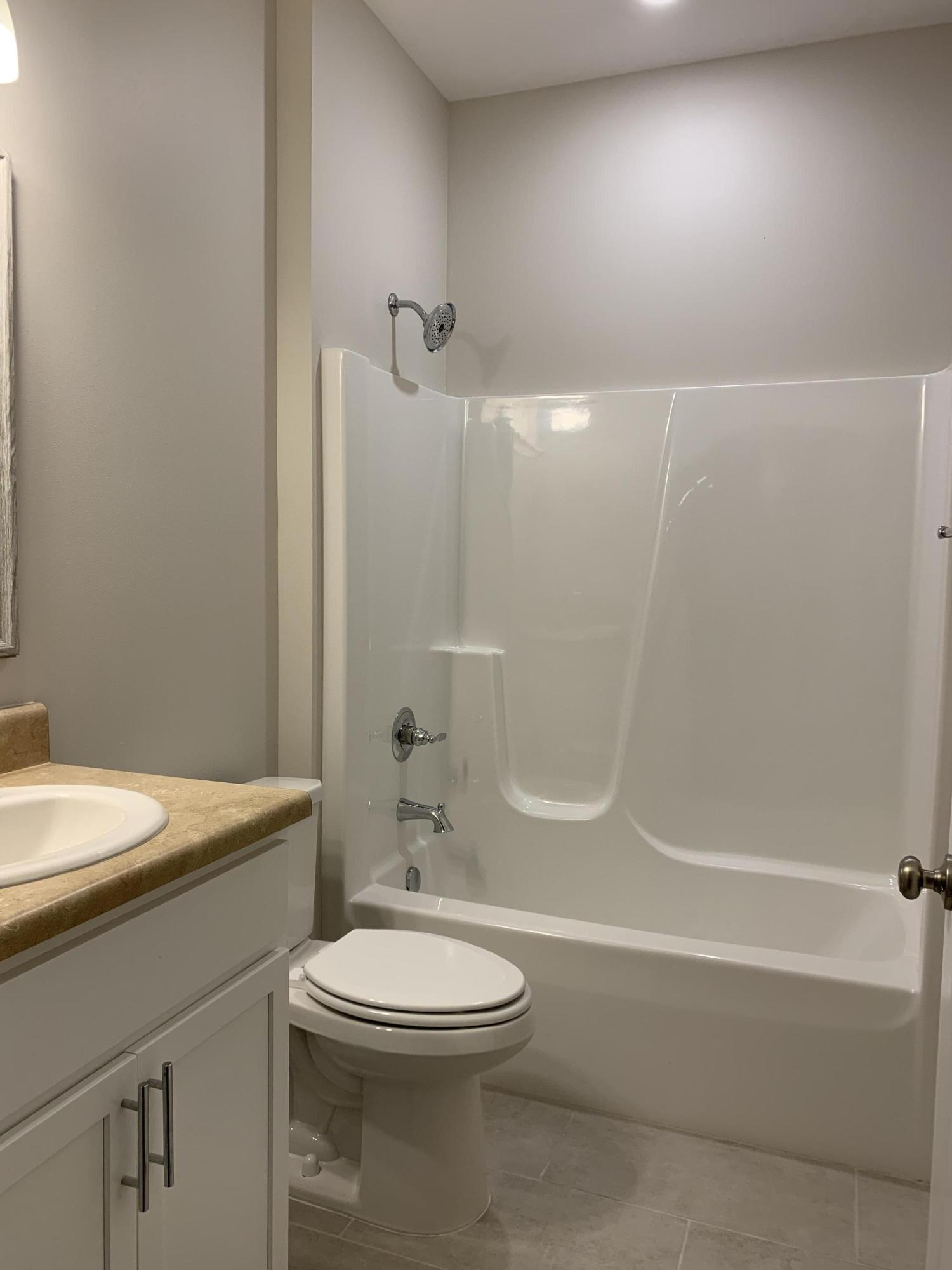 Kam Akers - Residential