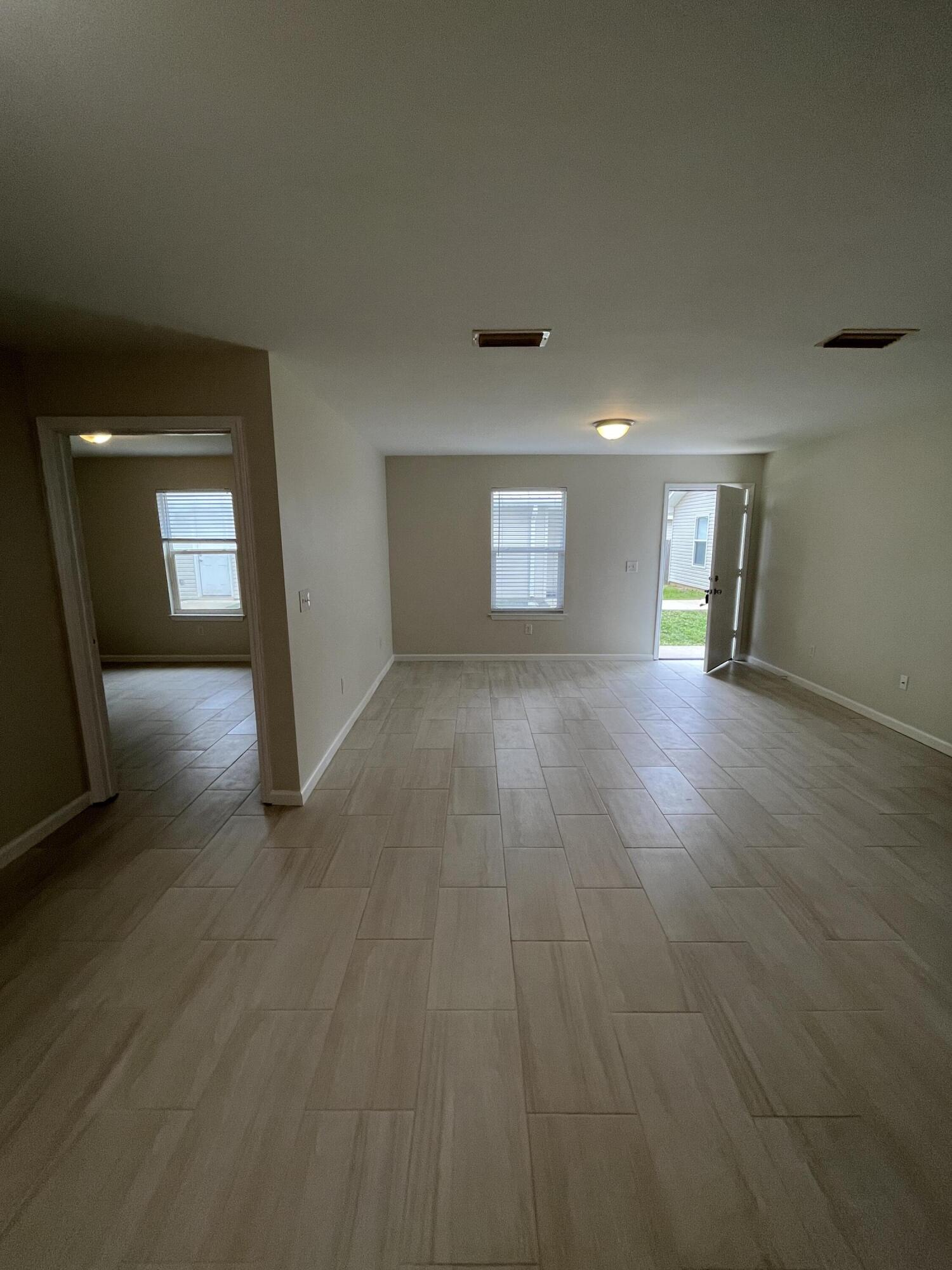 HOWARD GILL S/D - Residential Lease