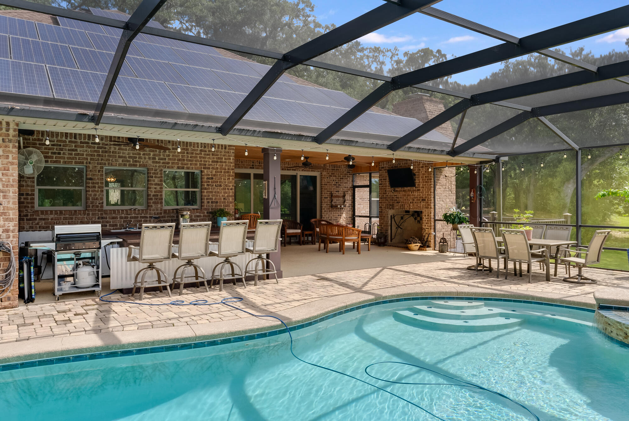 LAUREL HILL - Residential