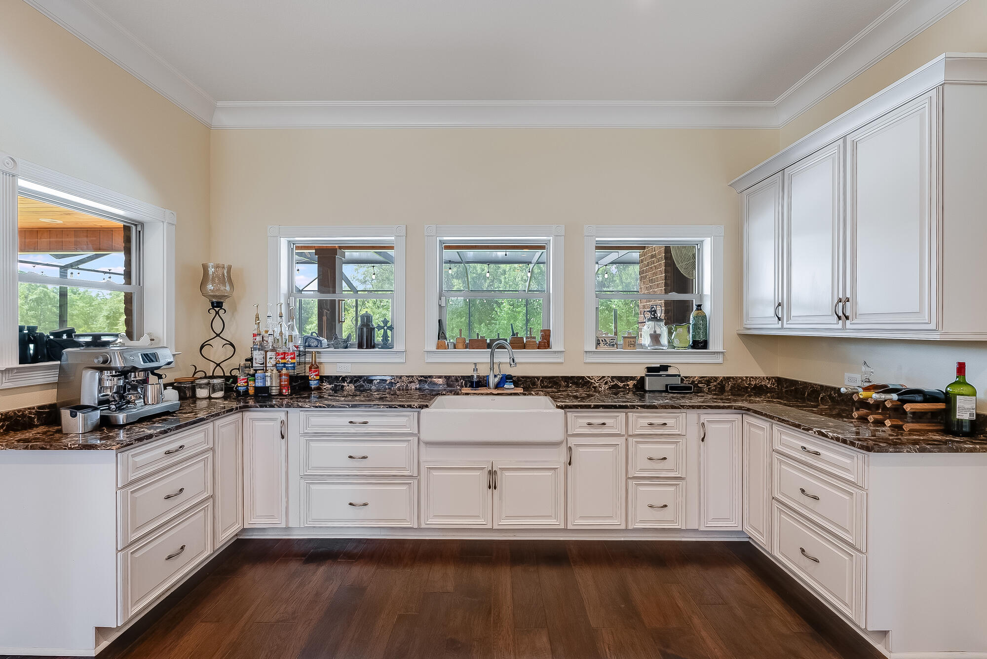 LAUREL HILL - Residential