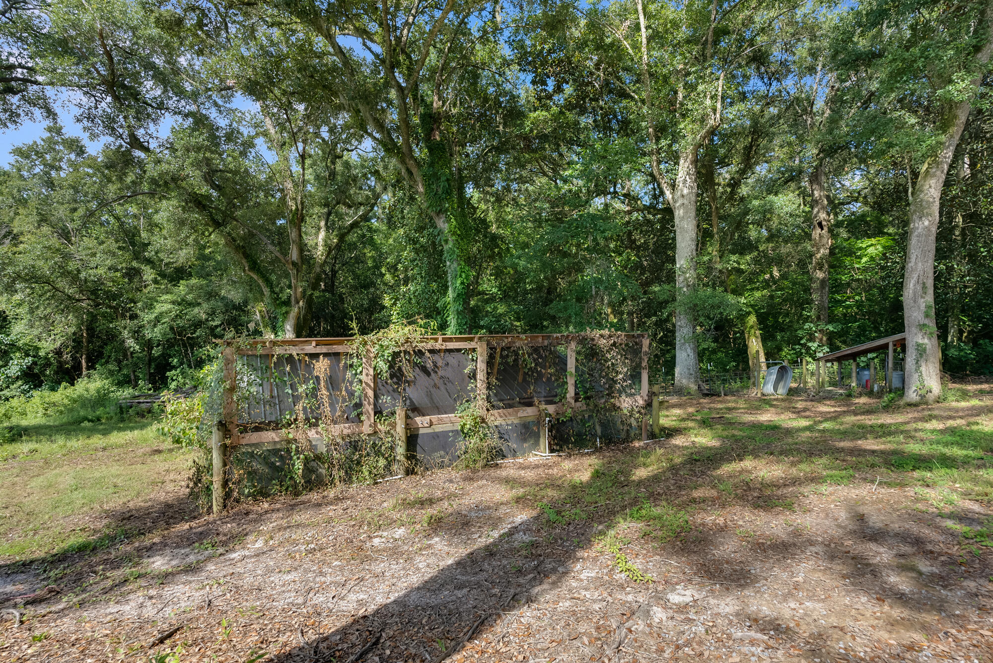 LAUREL HILL - Residential