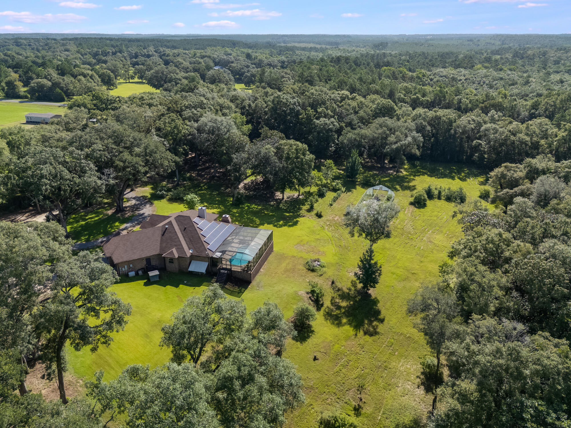 LAUREL HILL - Residential