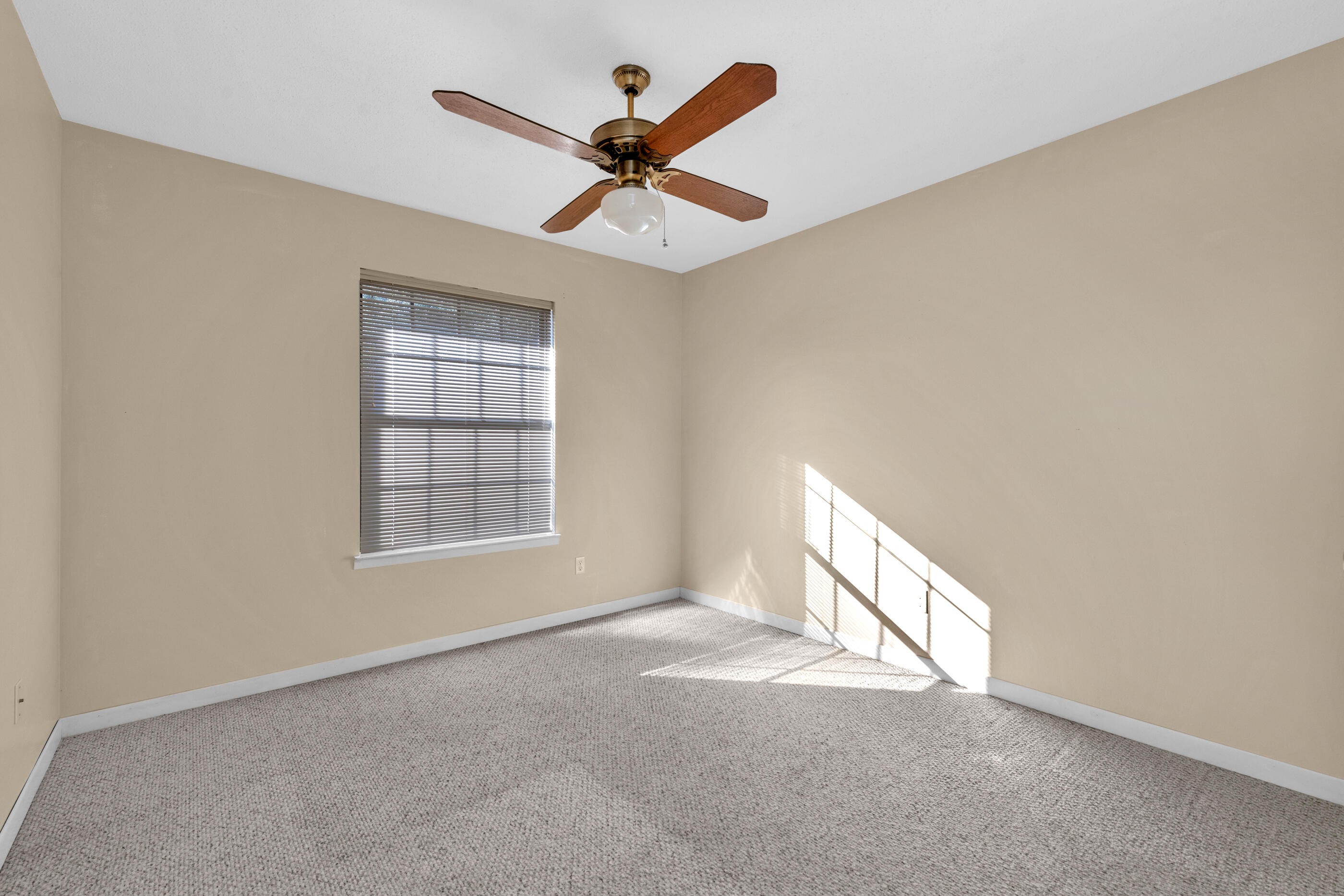 MINGER S/D 1ST ADDN - Residential