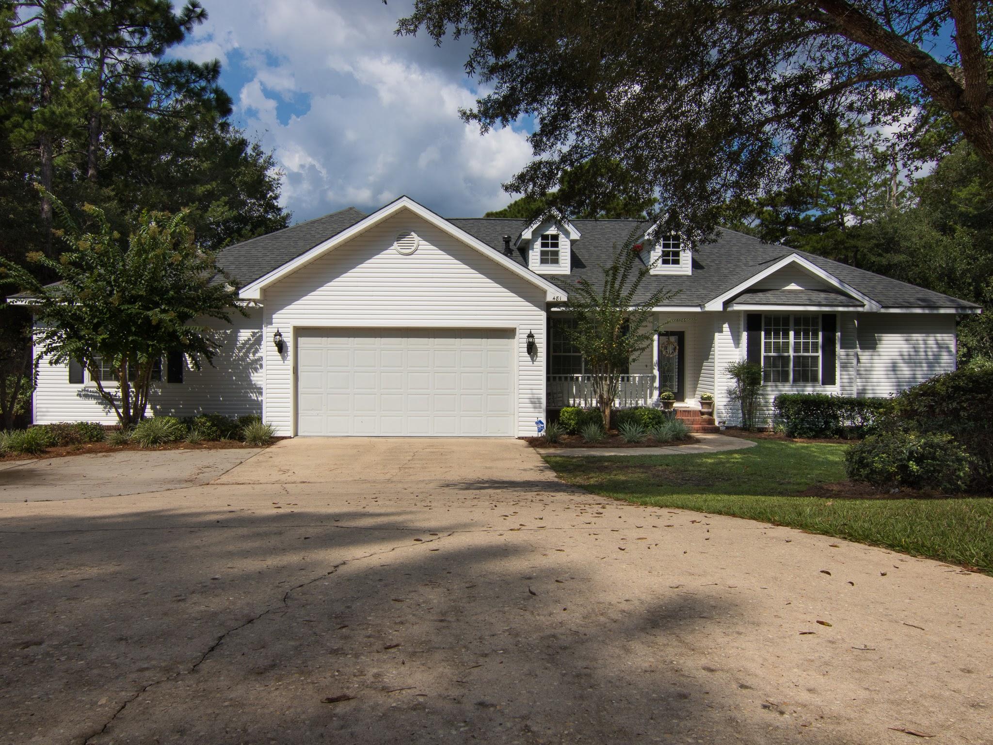 ROCKY BAYOU COUNTRY CLUB ESTATES 9 - Residential