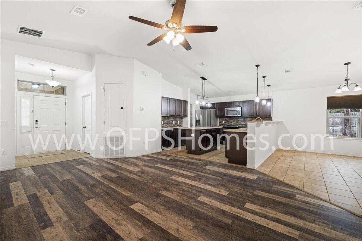 NAVARRE 2ND ADD - Residential Lease