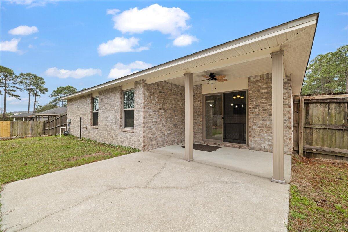 NAVARRE 2ND ADD - Residential Lease
