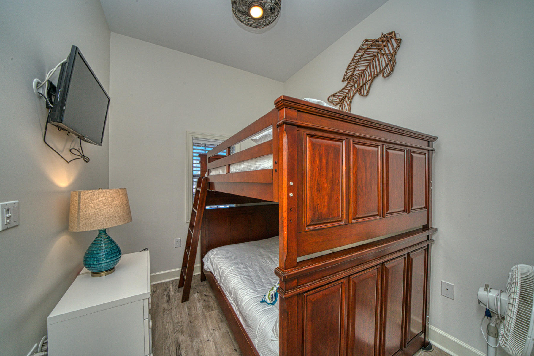 VILLAGE OF SOUTH WALTON BEACH THE - Residential