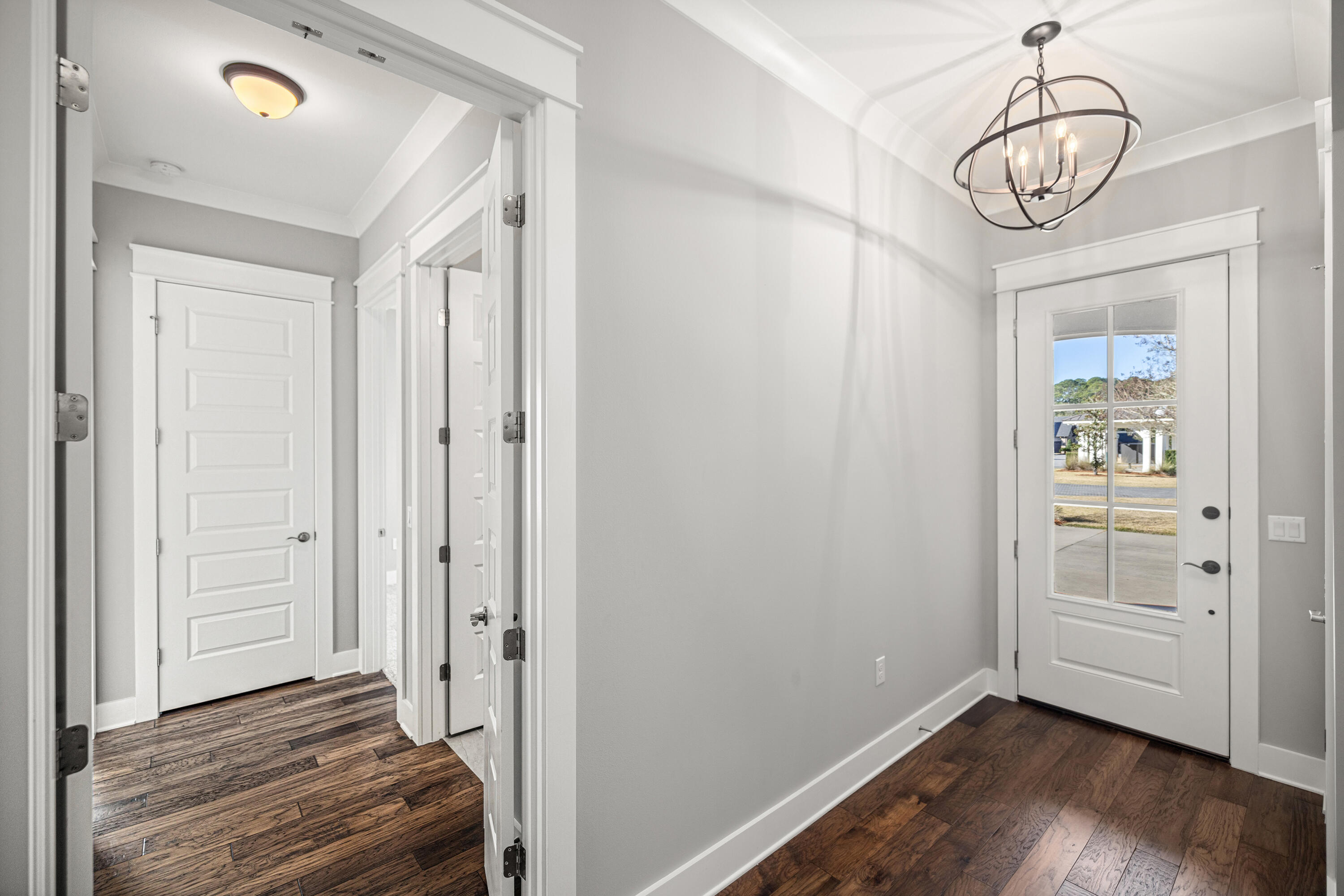 WATER'S EDGE - Residential