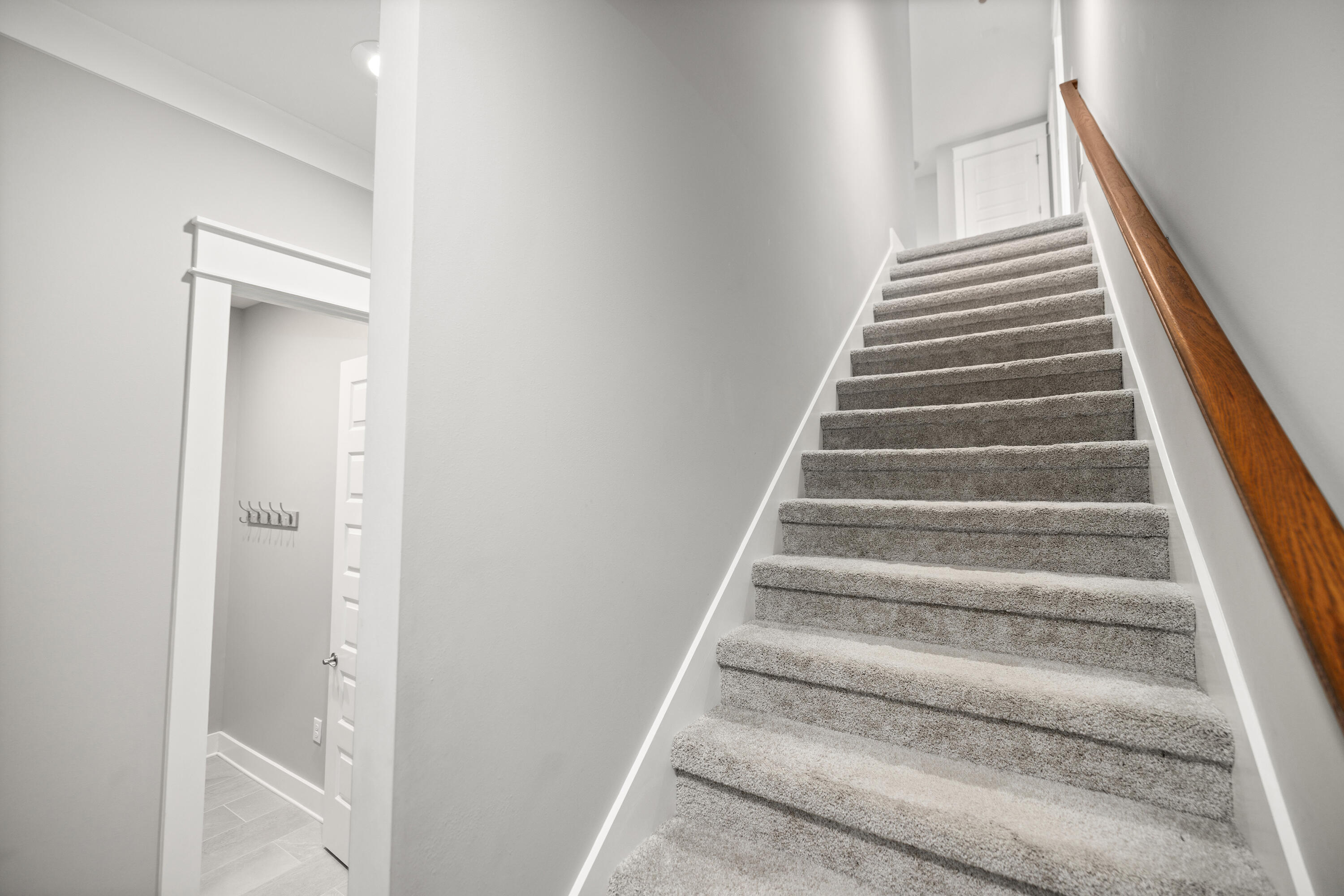 WATER'S EDGE - Residential