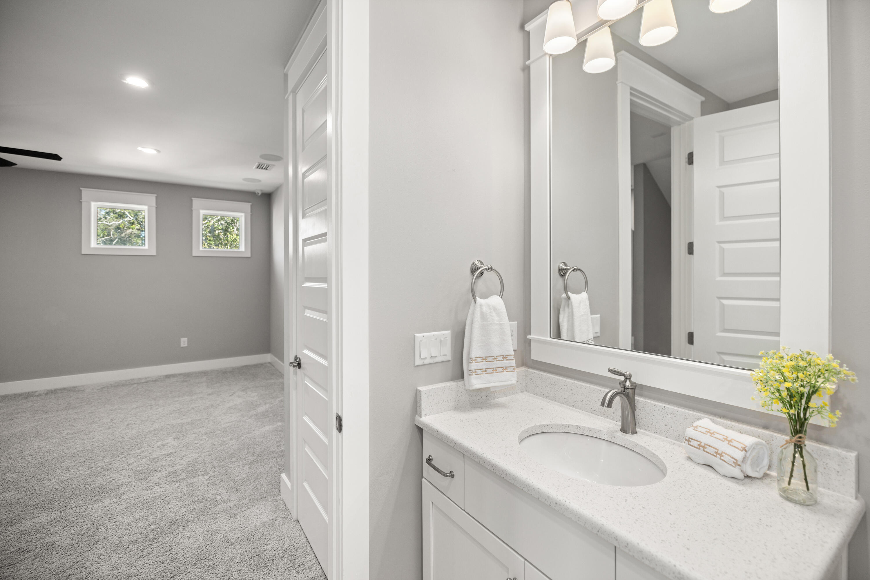 WATER'S EDGE - Residential