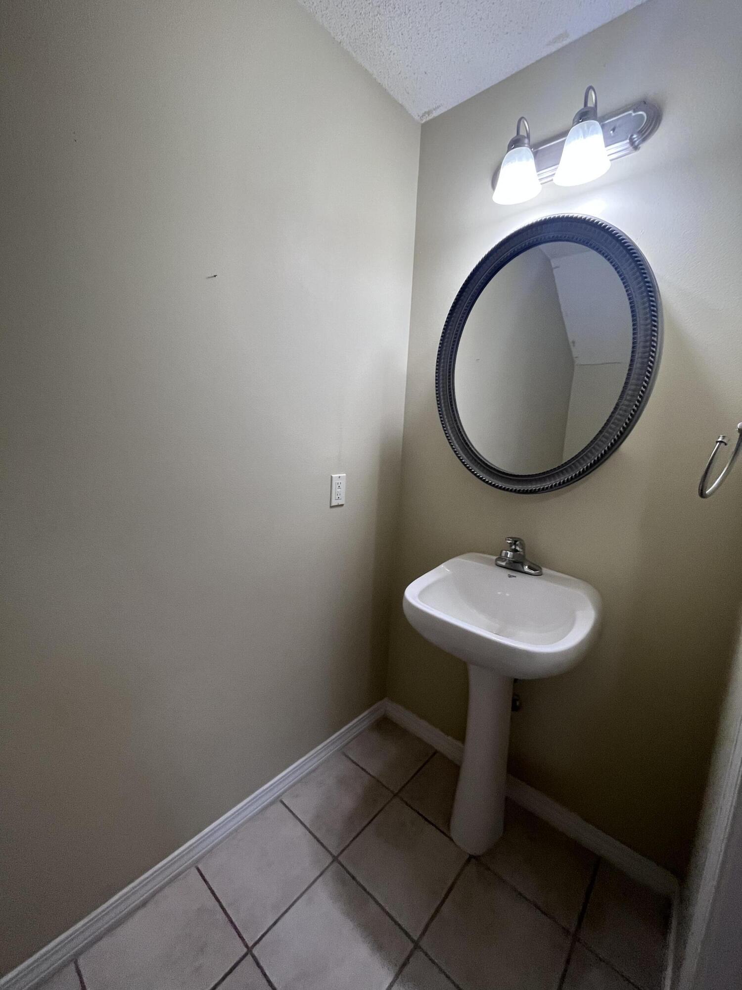 SHILOH PLACE T/H - Residential Lease