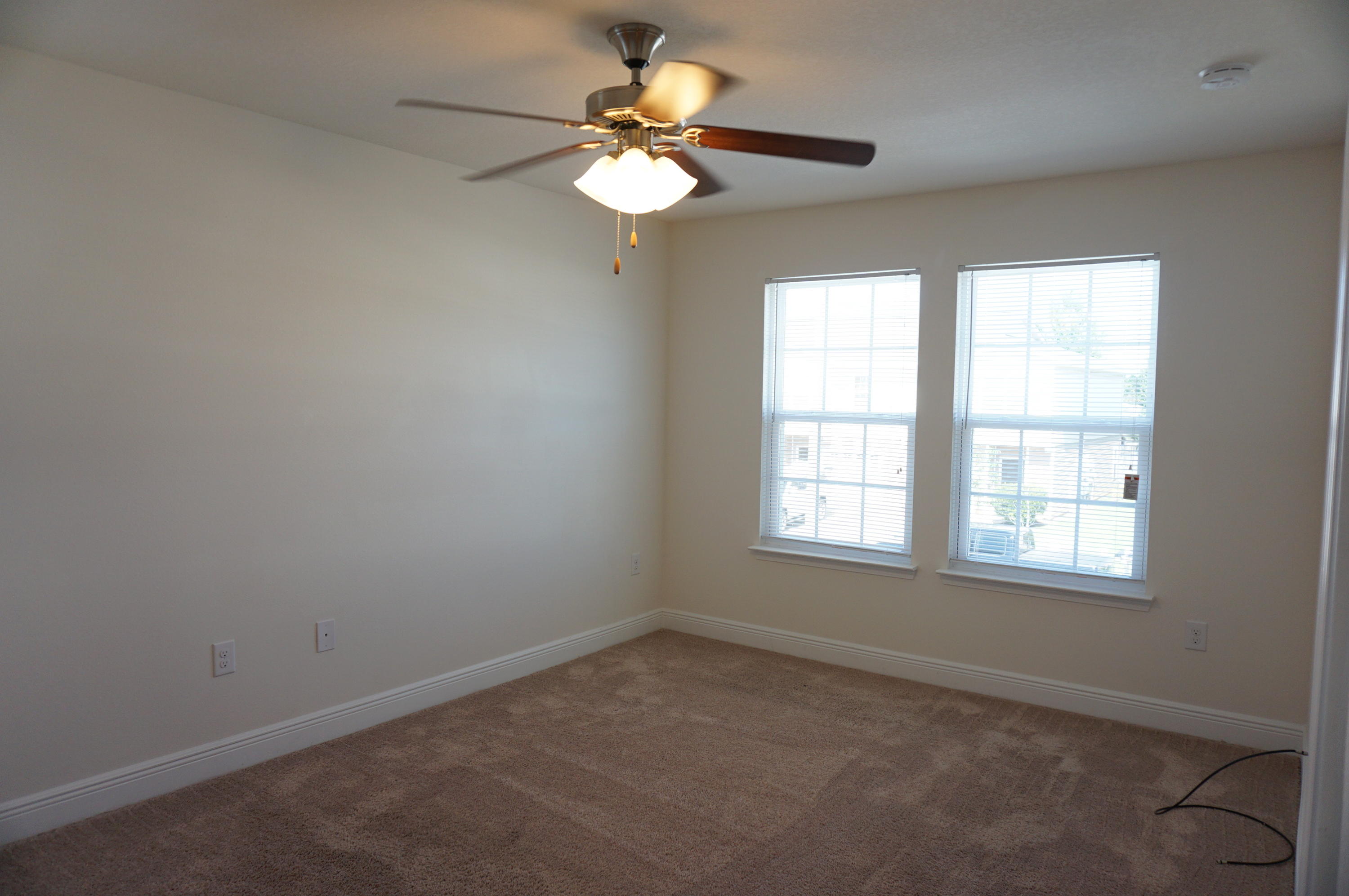 Iron Horse T/H - Residential Lease