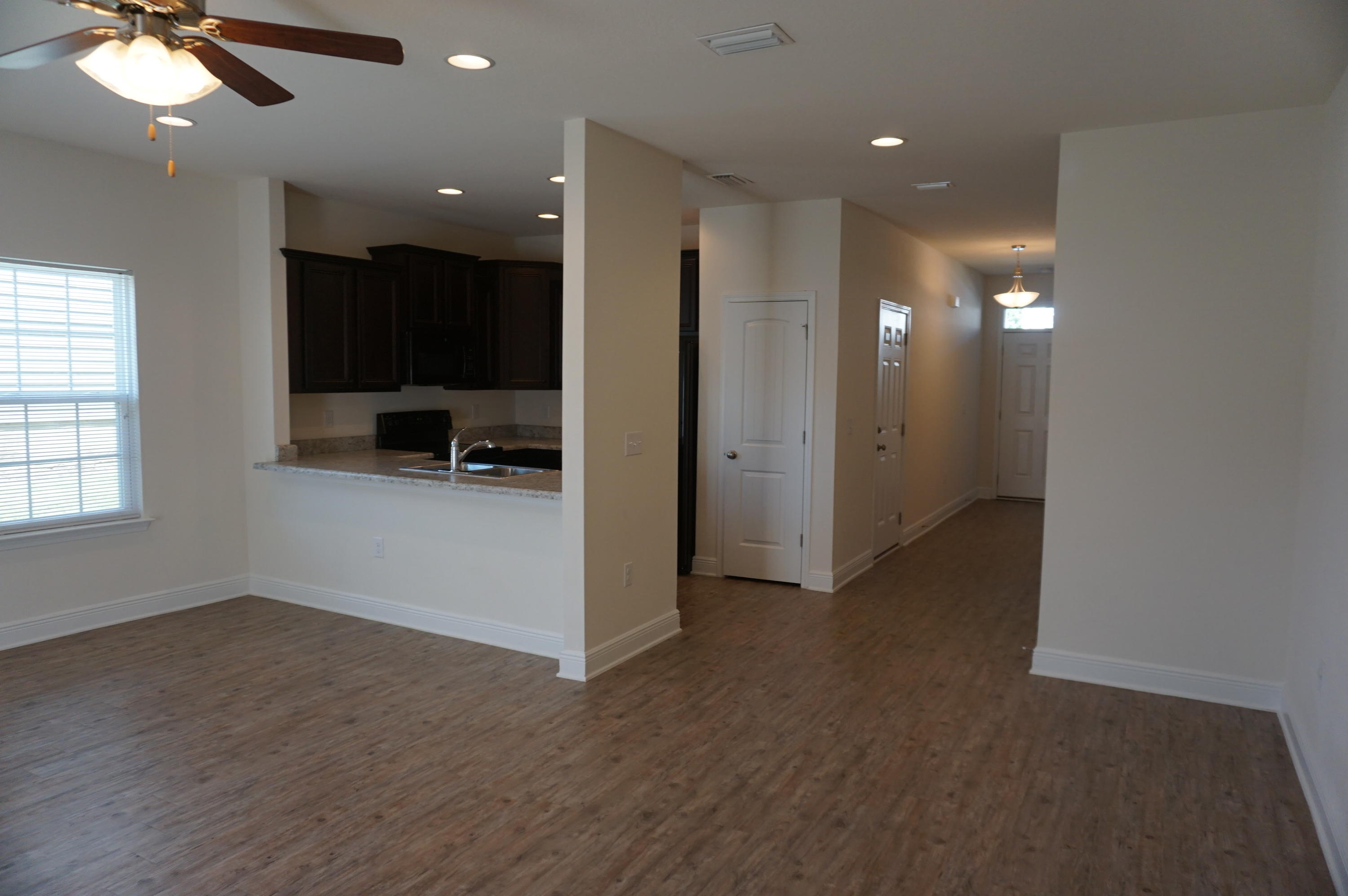 Iron Horse T/H - Residential Lease