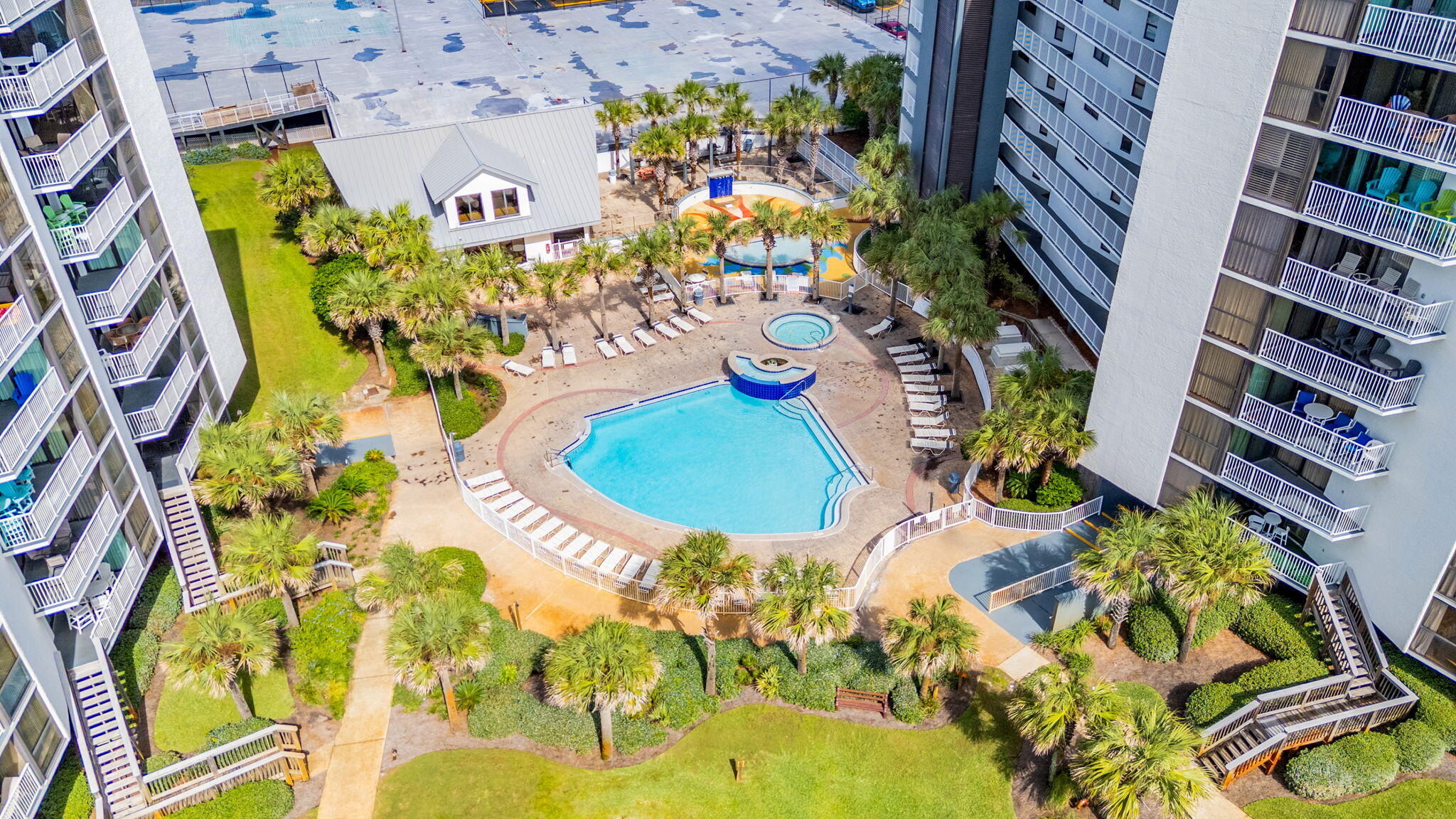 MAINSAIL CONDO PH 3 - Residential