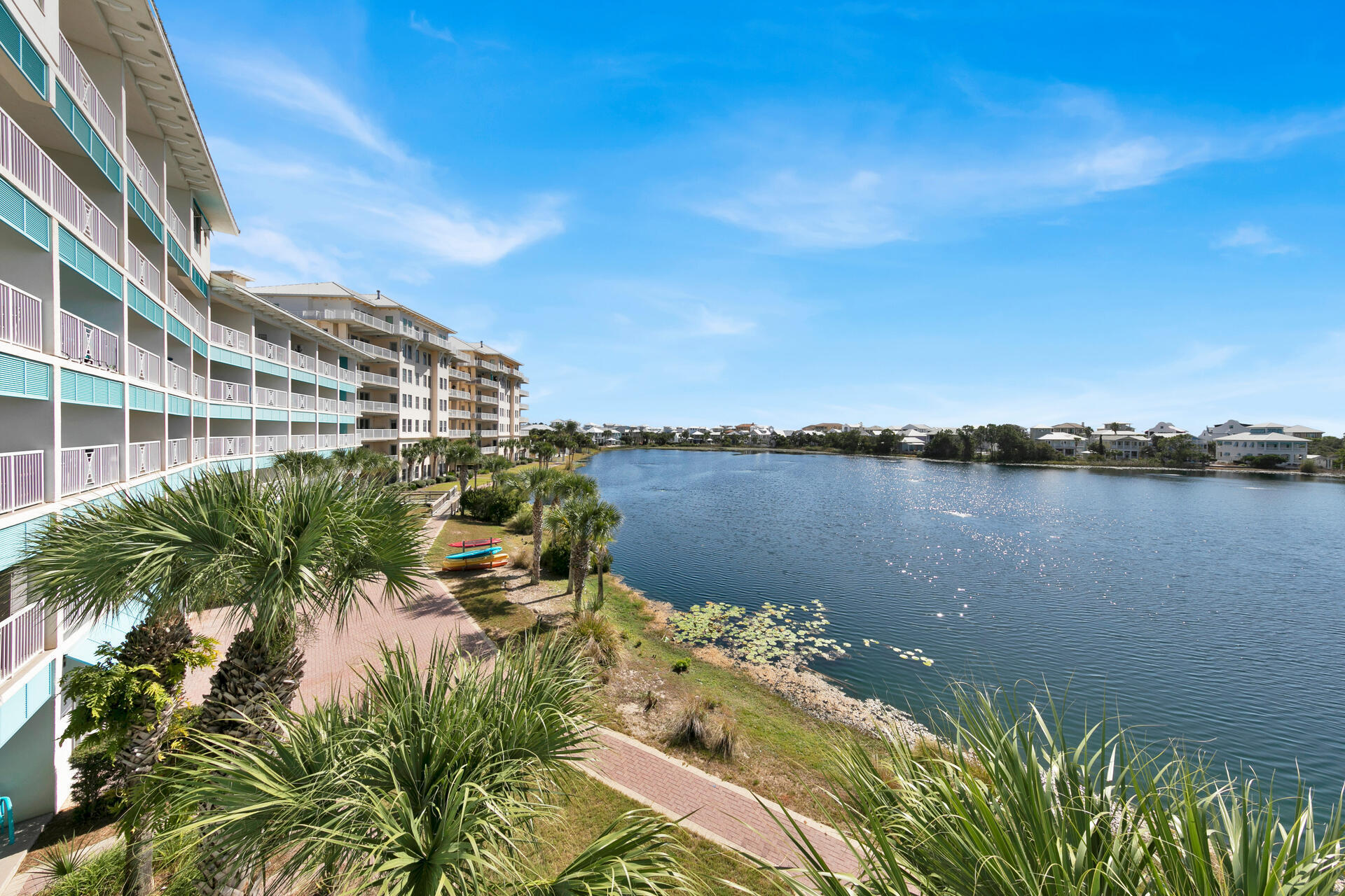 Carillon Beach Inn - Residential