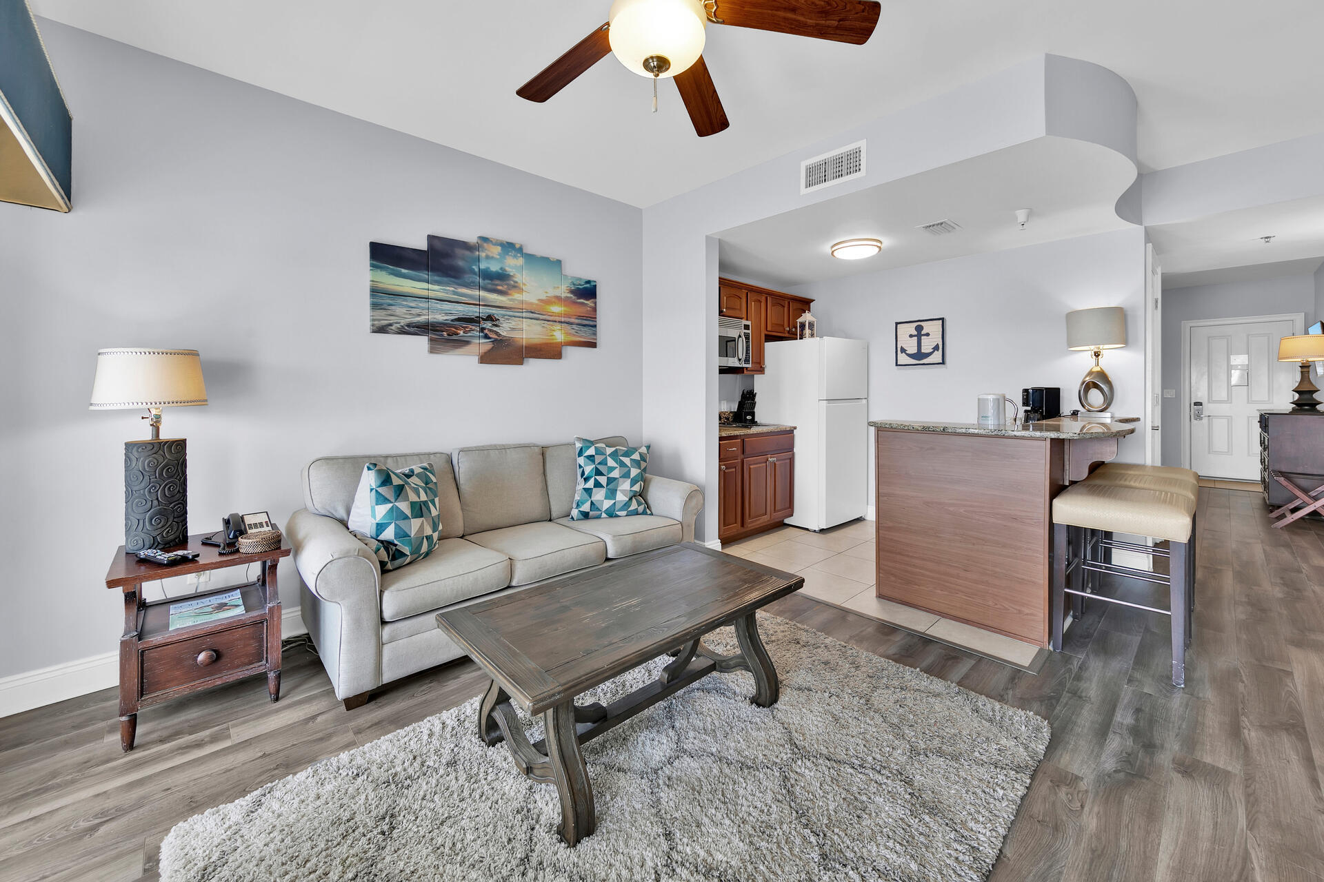 Carillon Beach Inn - Residential