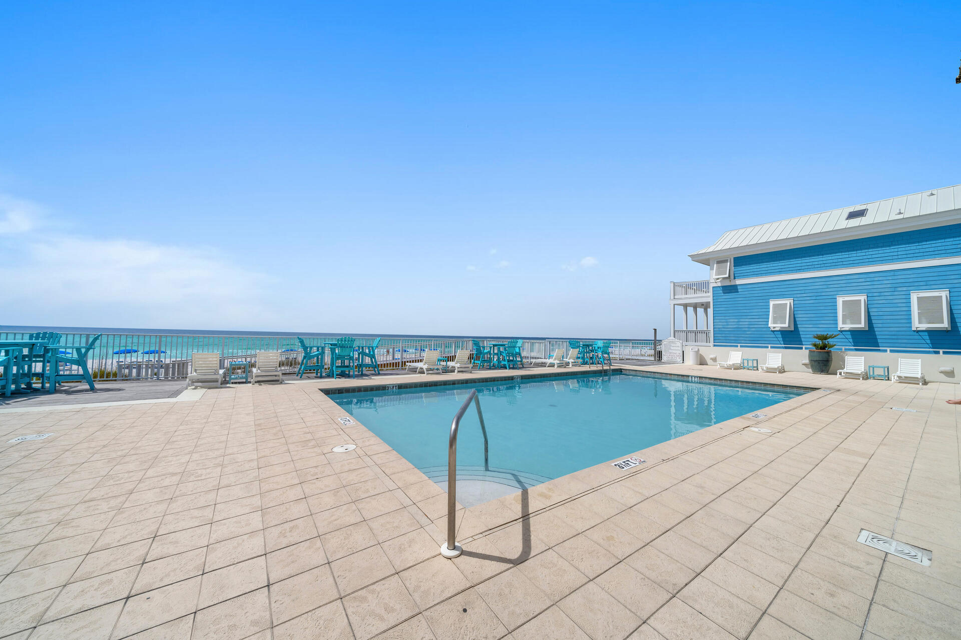 Carillon Beach Inn - Residential