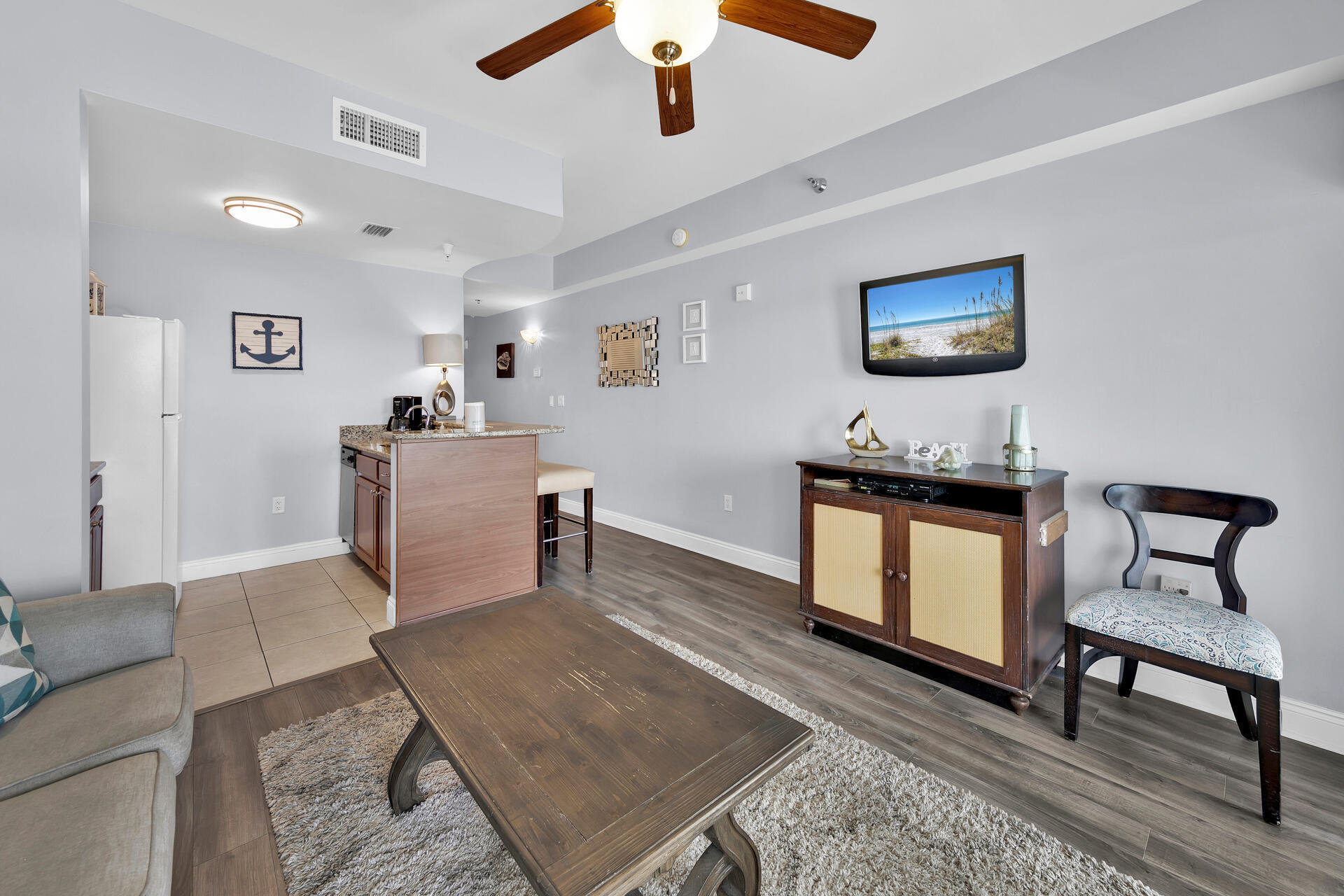 Carillon Beach Inn - Residential