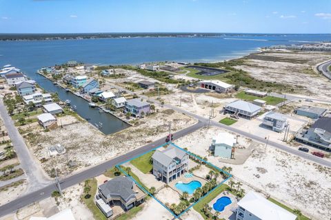 A home in Navarre