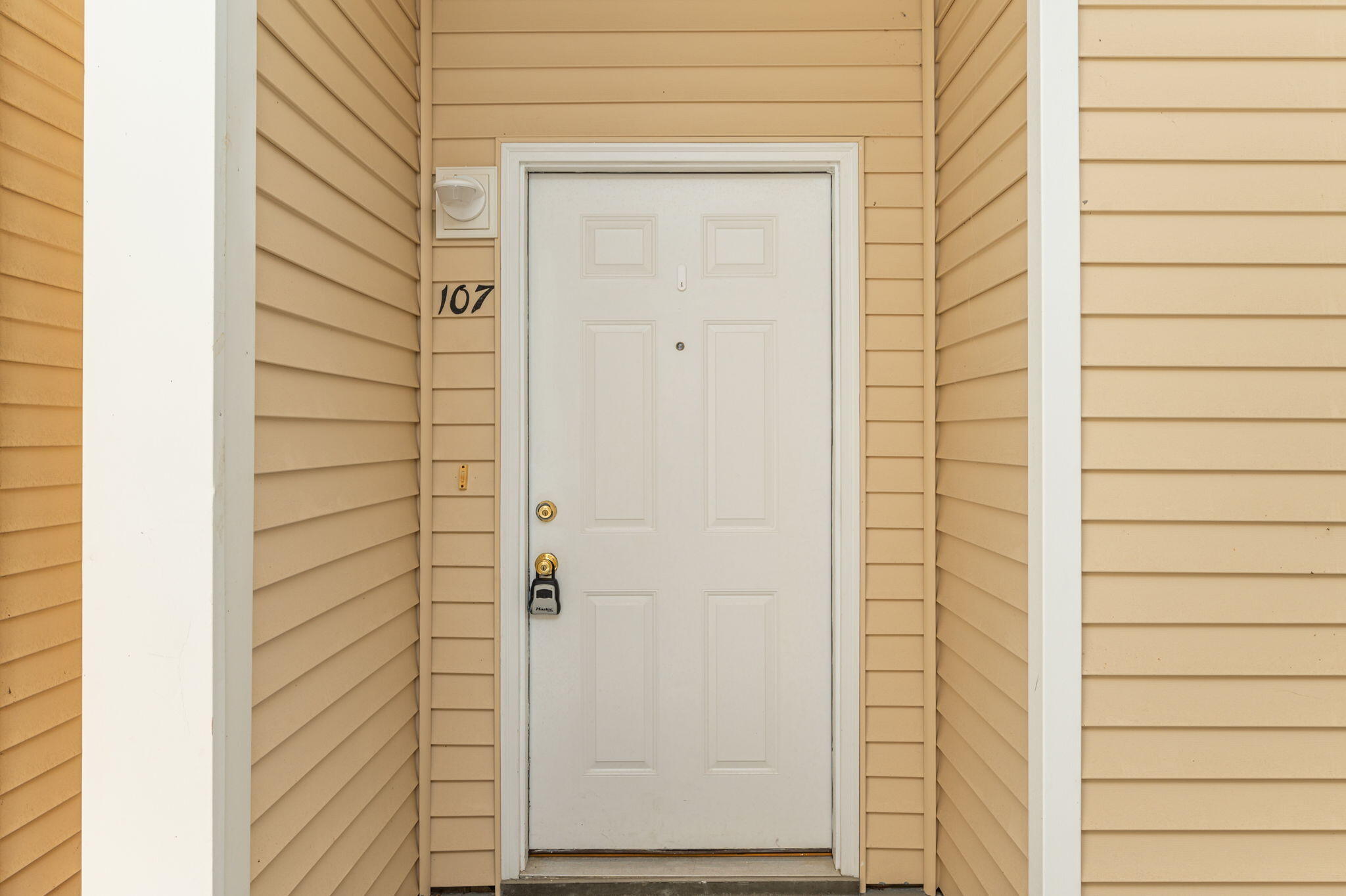 THE OAKS AT NICEVILLE - Residential Lease