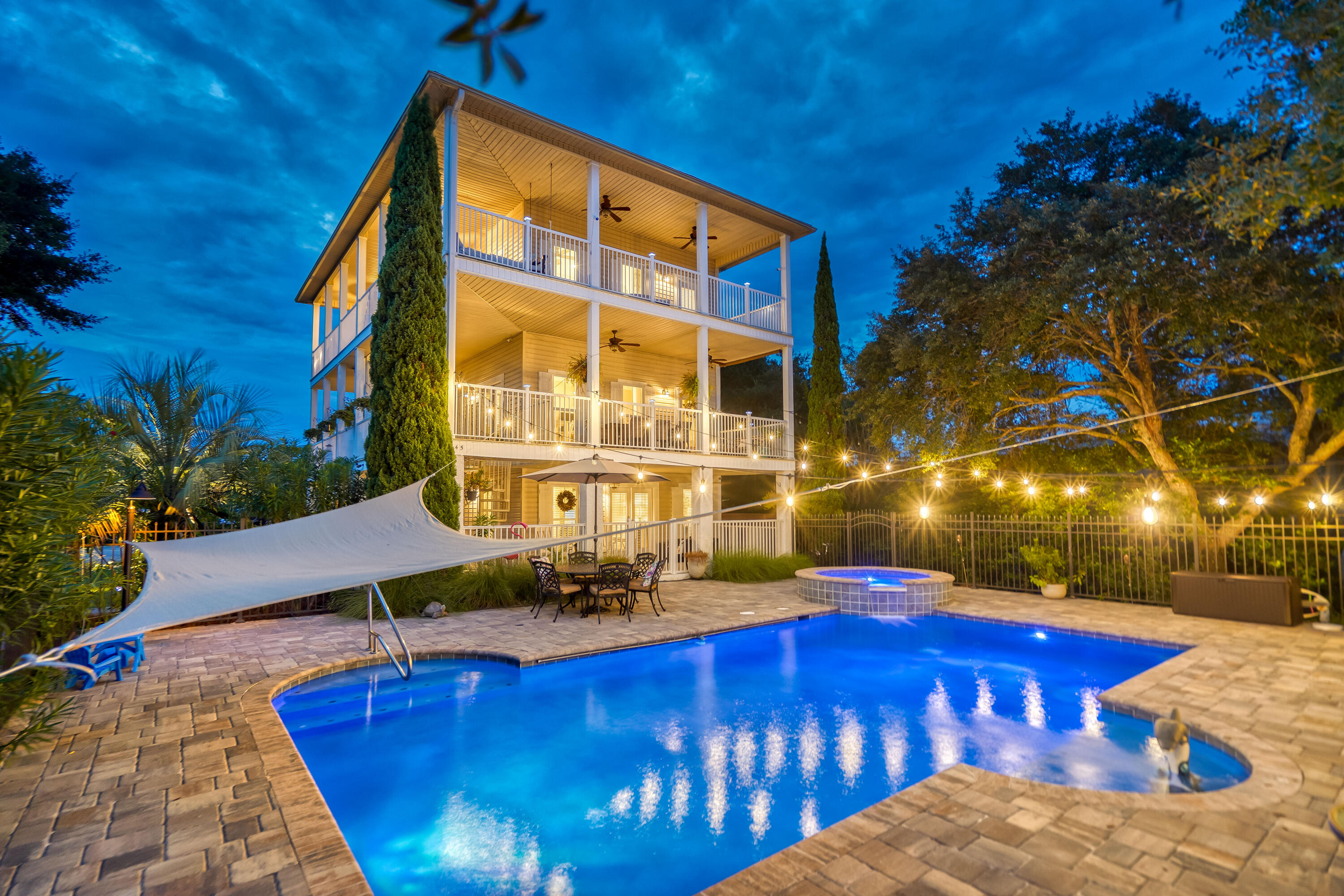 GULF PINES - Residential