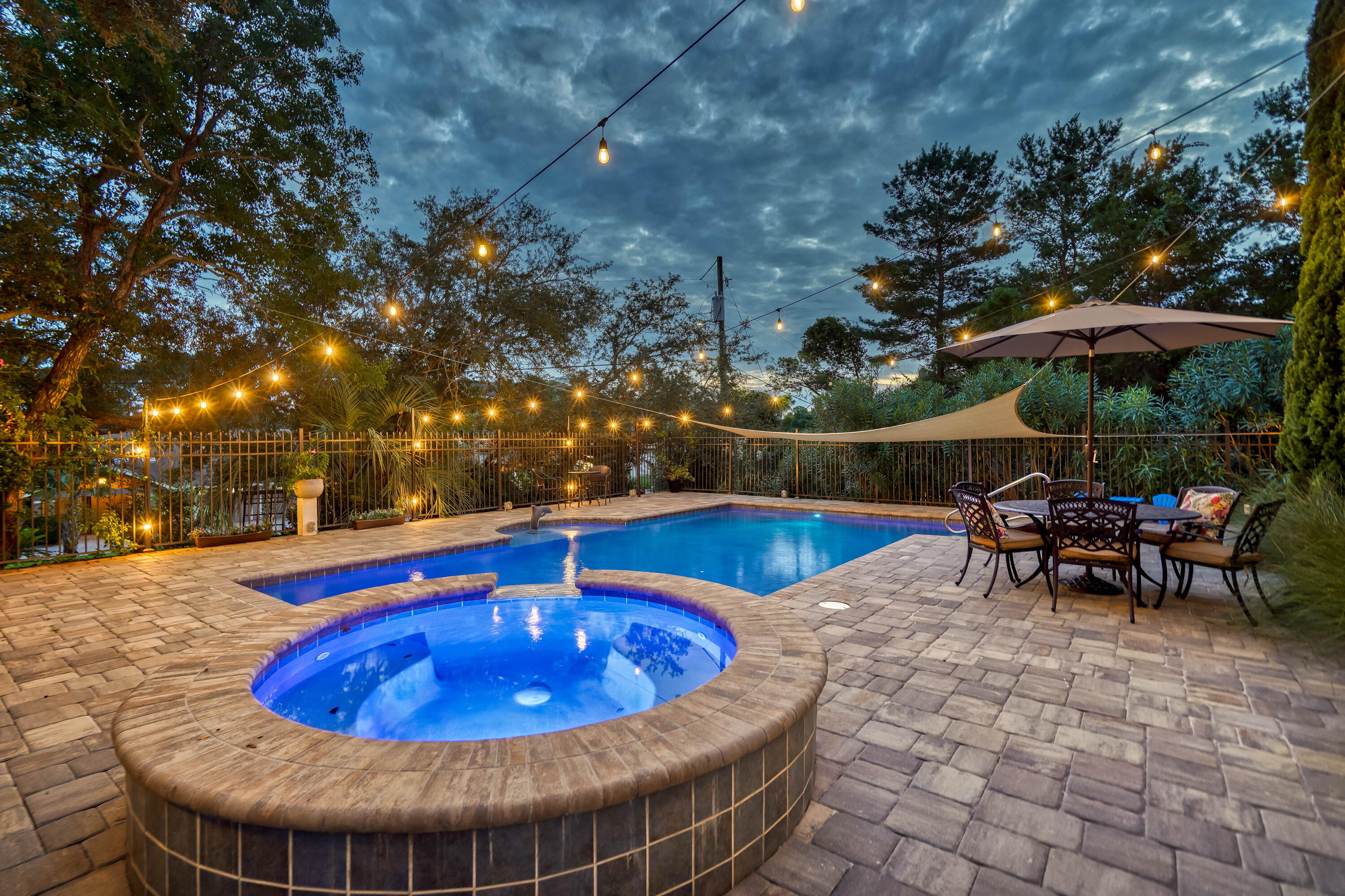 GULF PINES - Residential