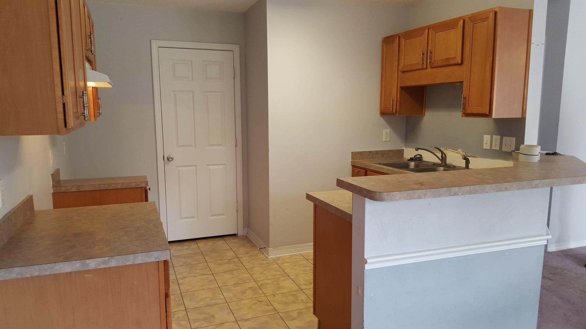 TWIN LAKES ESTATES - Residential