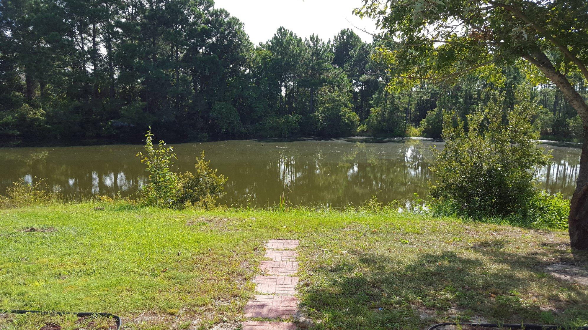 TWIN LAKES ESTATES - Residential