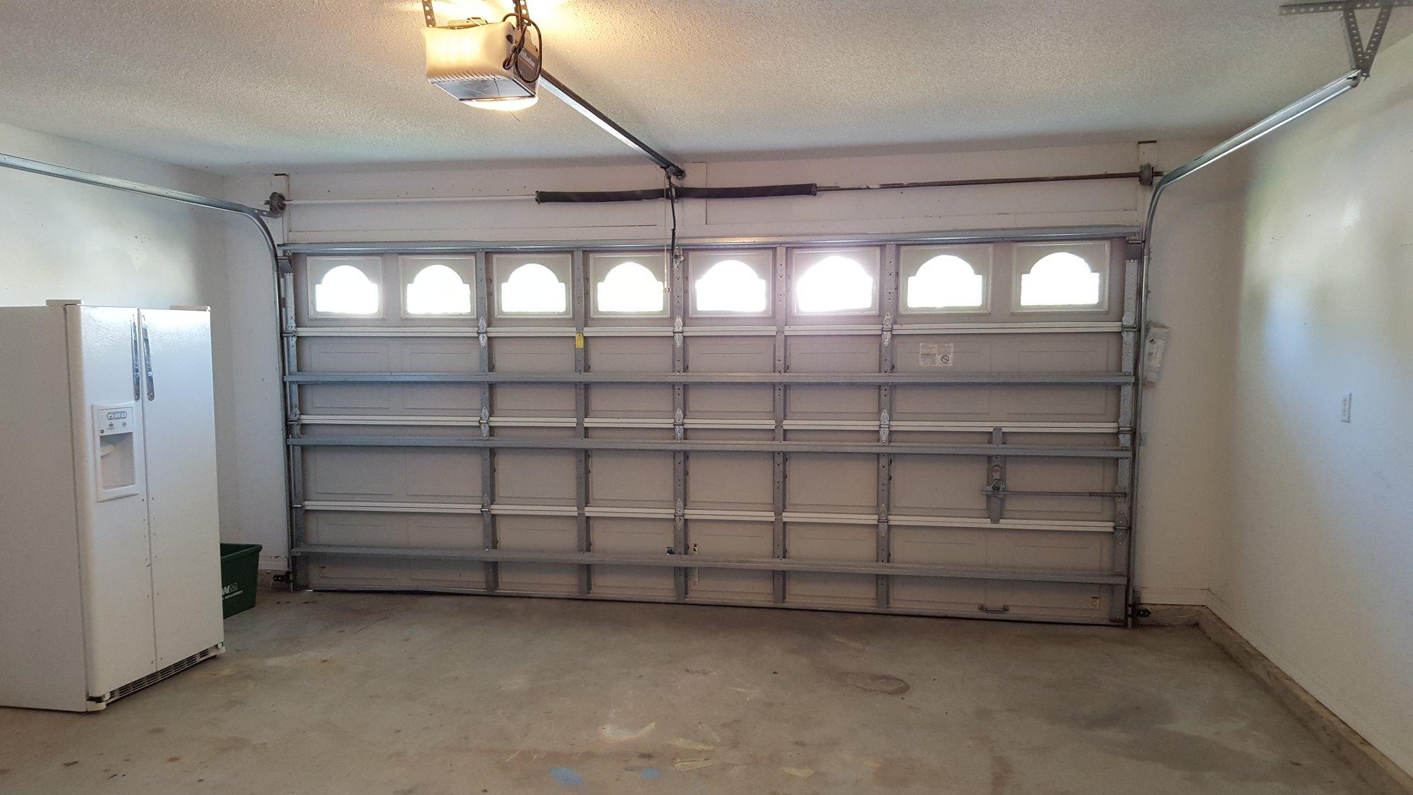 TWIN LAKES ESTATES - Residential