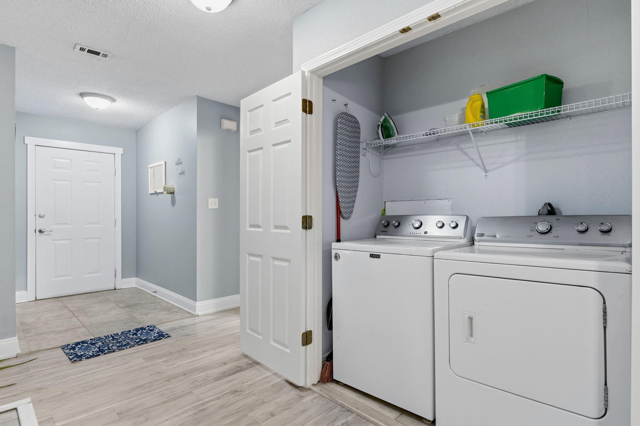 Sun & Sand - Residential