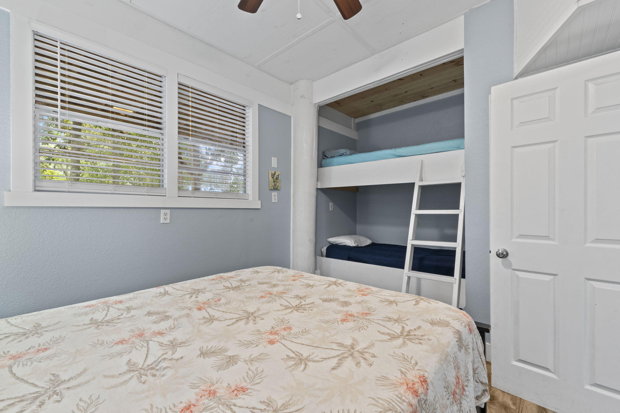 Sun & Sand - Residential