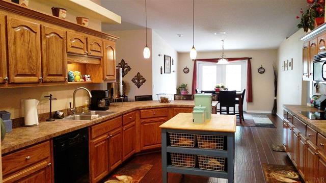 HOLLEY BY THE SEA - Residential