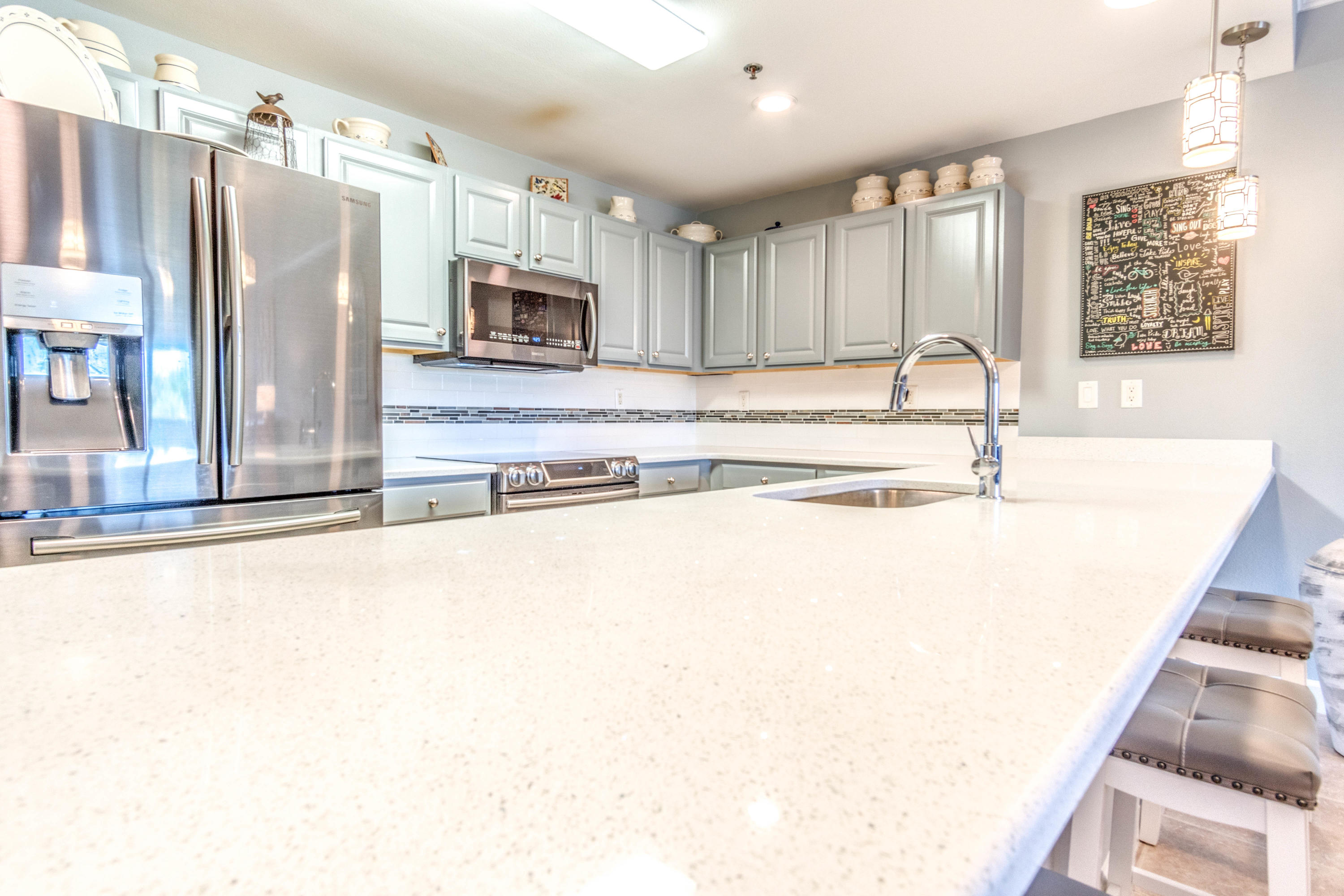 INDIANOLA ON THE WATER - Residential