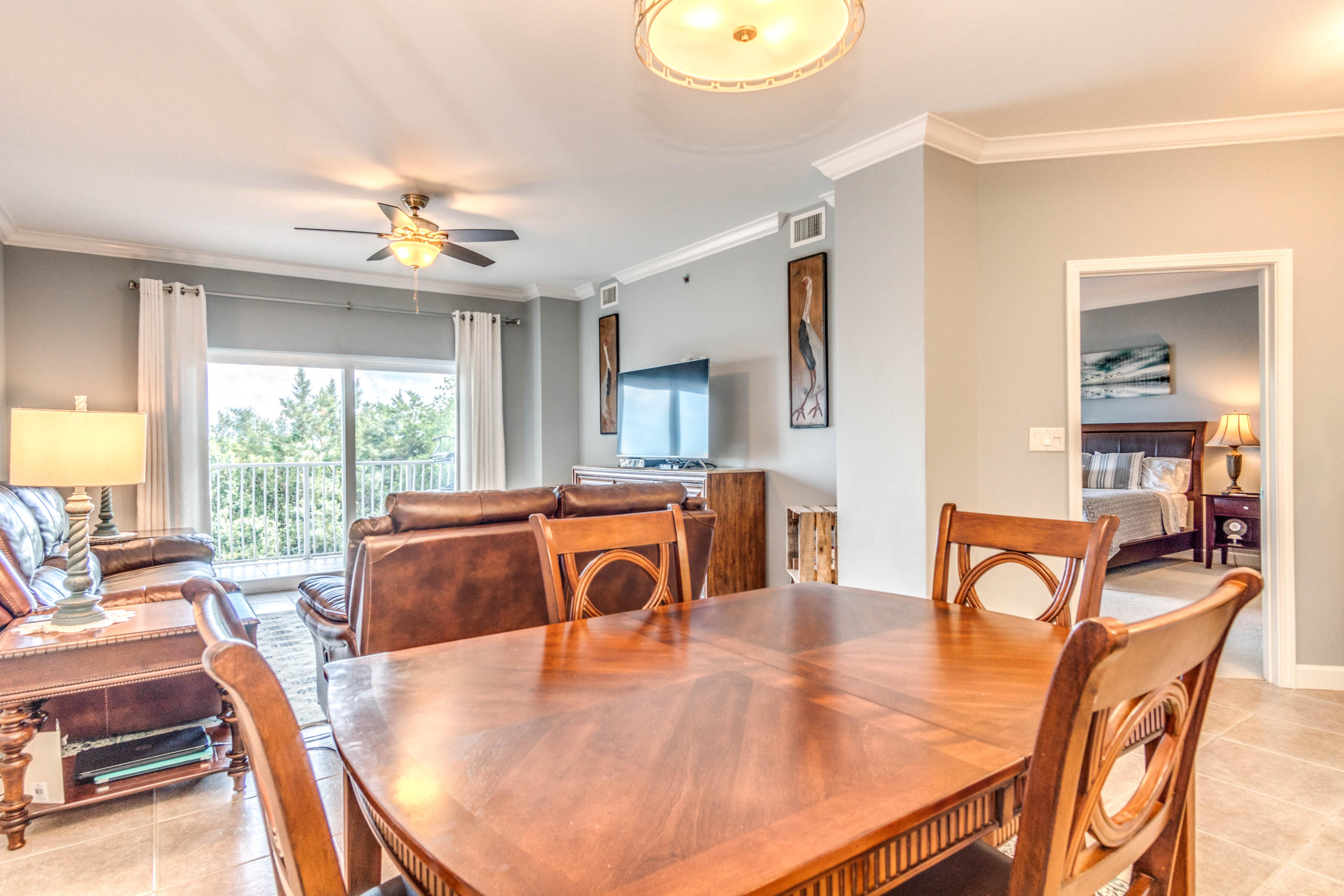 INDIANOLA ON THE WATER - Residential