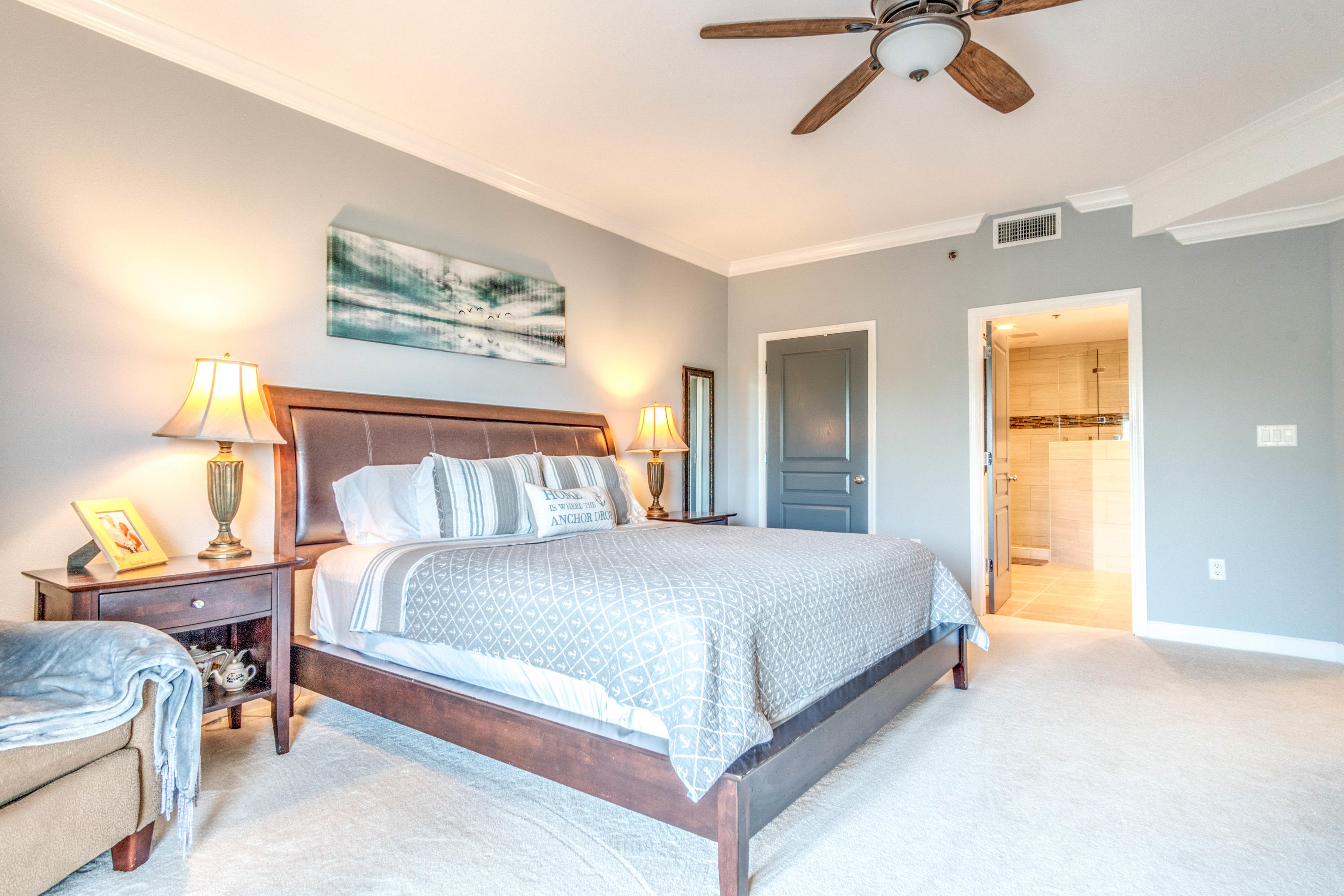 INDIANOLA ON THE WATER - Residential