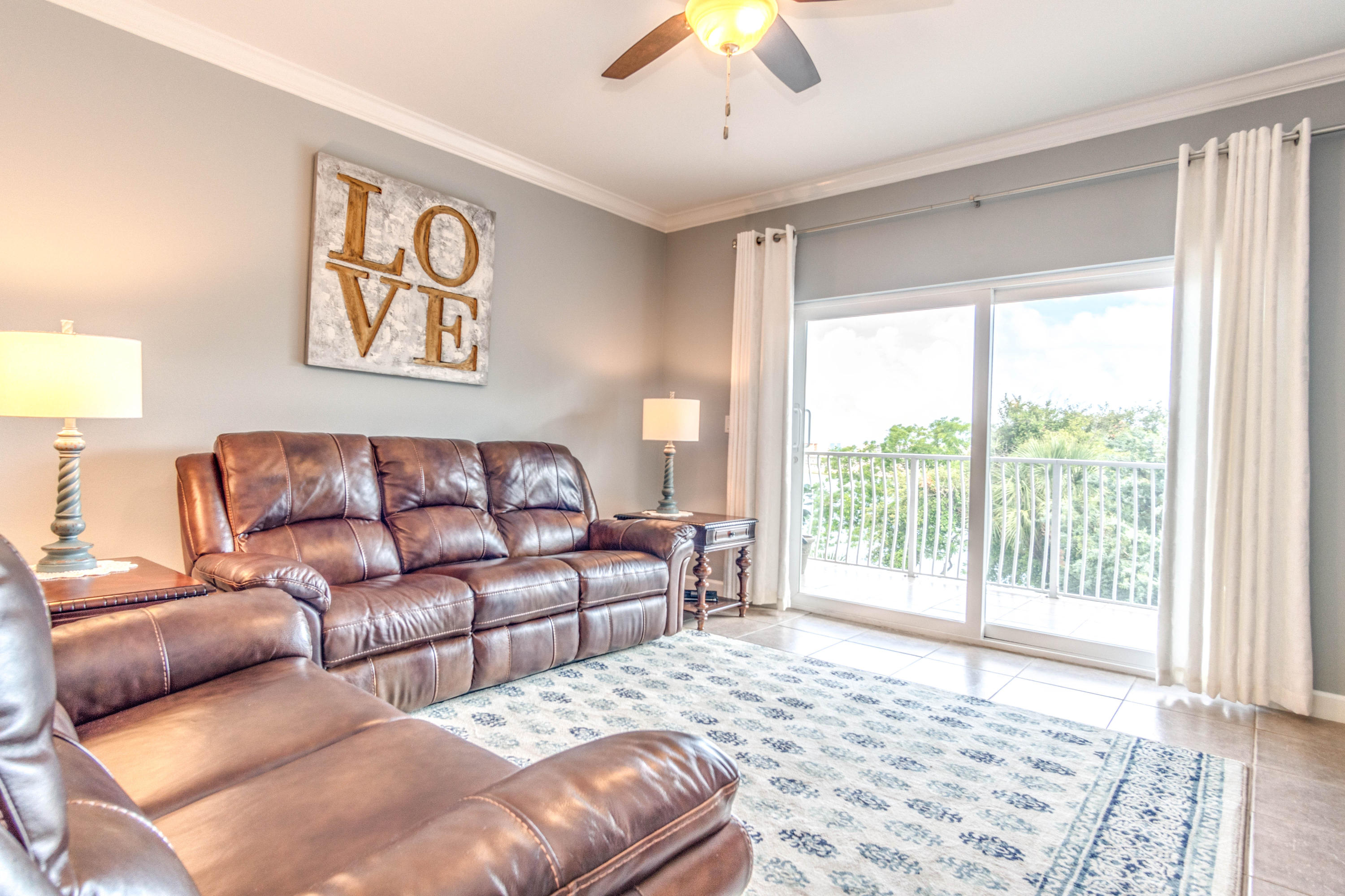 INDIANOLA ON THE WATER - Residential