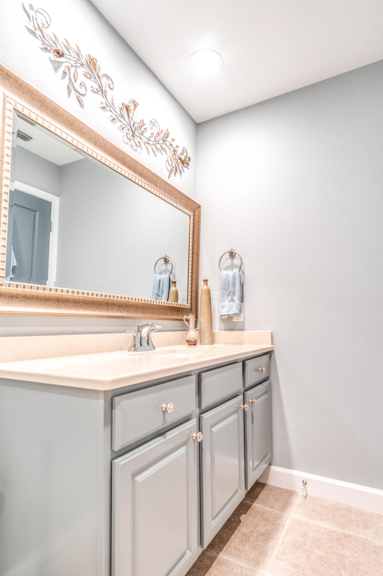 INDIANOLA ON THE WATER - Residential