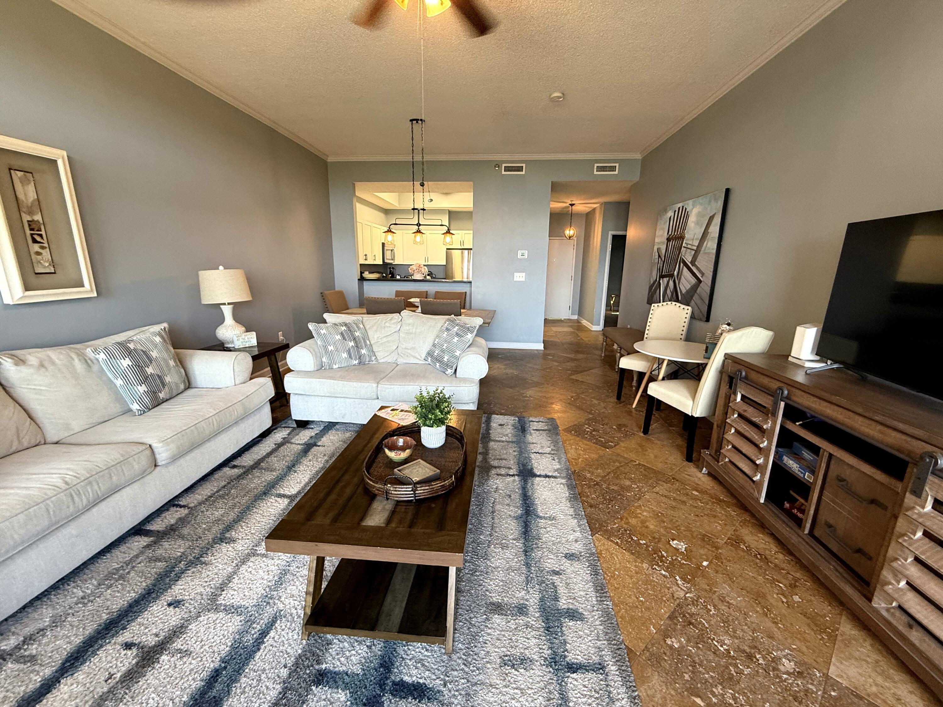 SUMMIT AT TOPS'L (THE) - Residential Lease