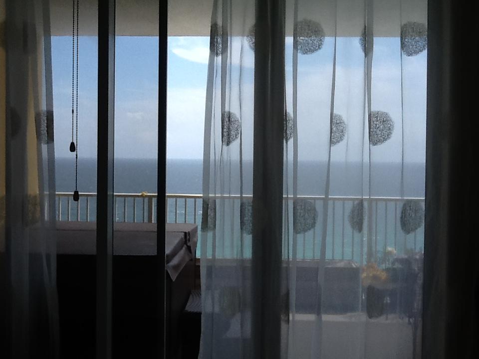 TROPIC WINDS - Residential