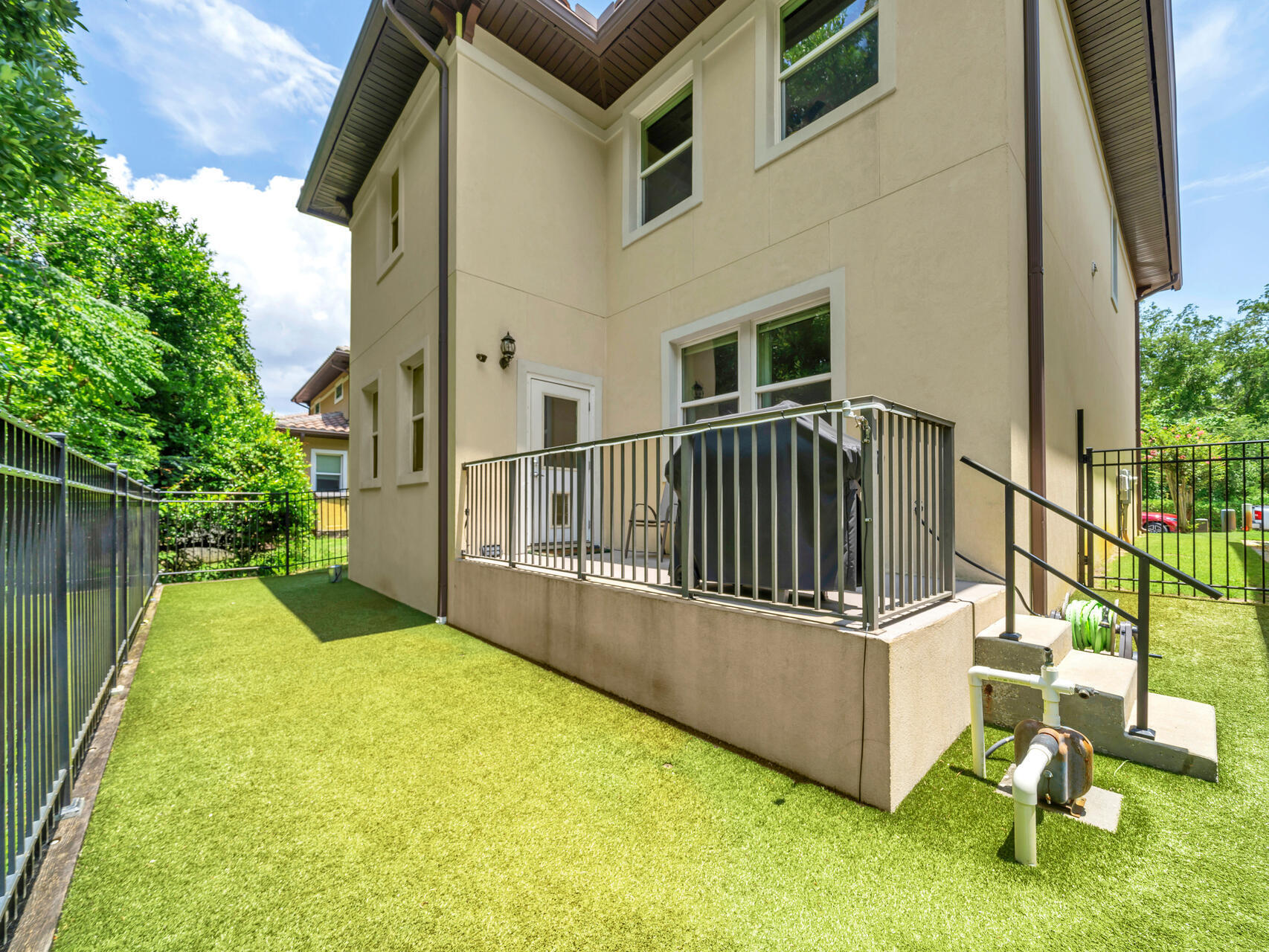 Soundview Landing - Residential Lease