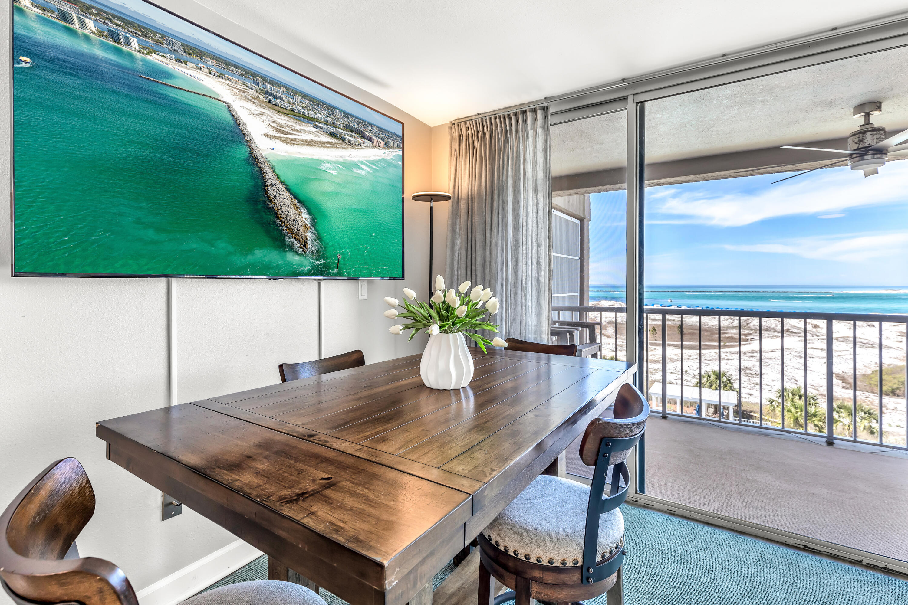 MAGNOLIA HOUSE - Residential